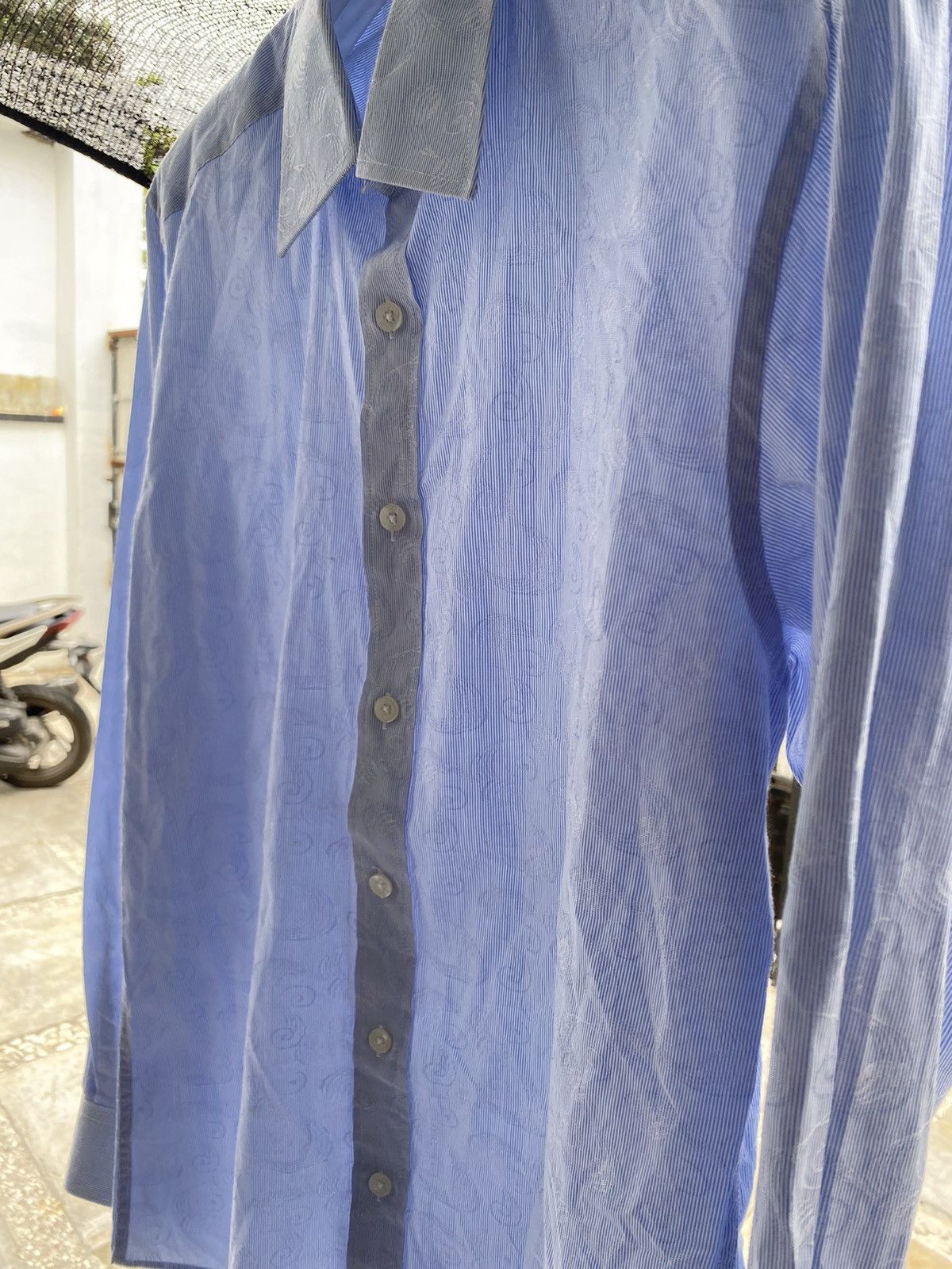 Balenciaga × Vintage Vintage balenciaga the classic button shirts Size US M / EU 48-50 / 2 - 4 Thumbnail