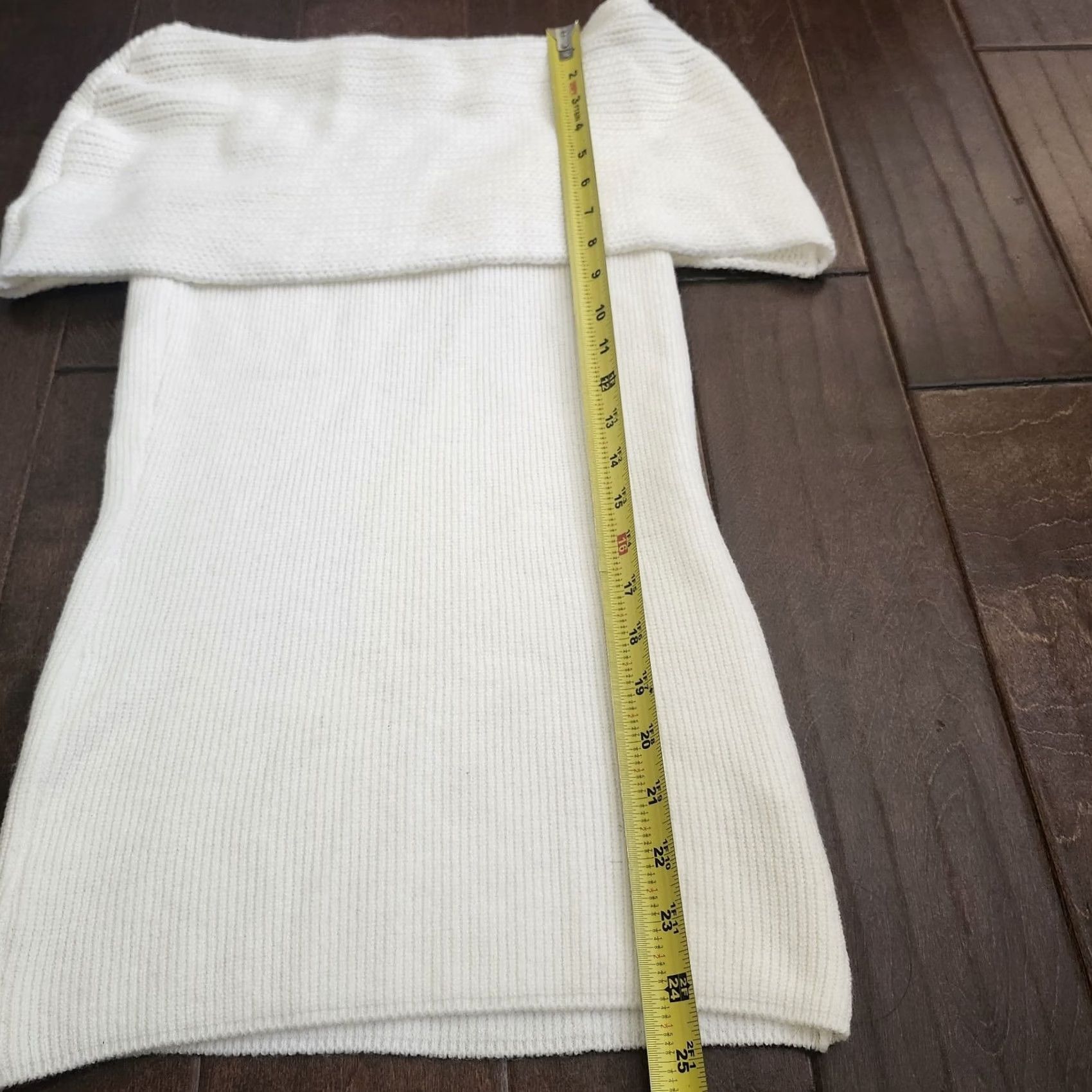 Vintage Twenty One Women's White Off Shoulder Blouse - Size S, One Shoulder, Sleeveless, Pullover, Casual Party/Cocktail Travel, Regular Fit - Hand Wash Only Size S / US 4 / IT 40 - 6 Thumbnail