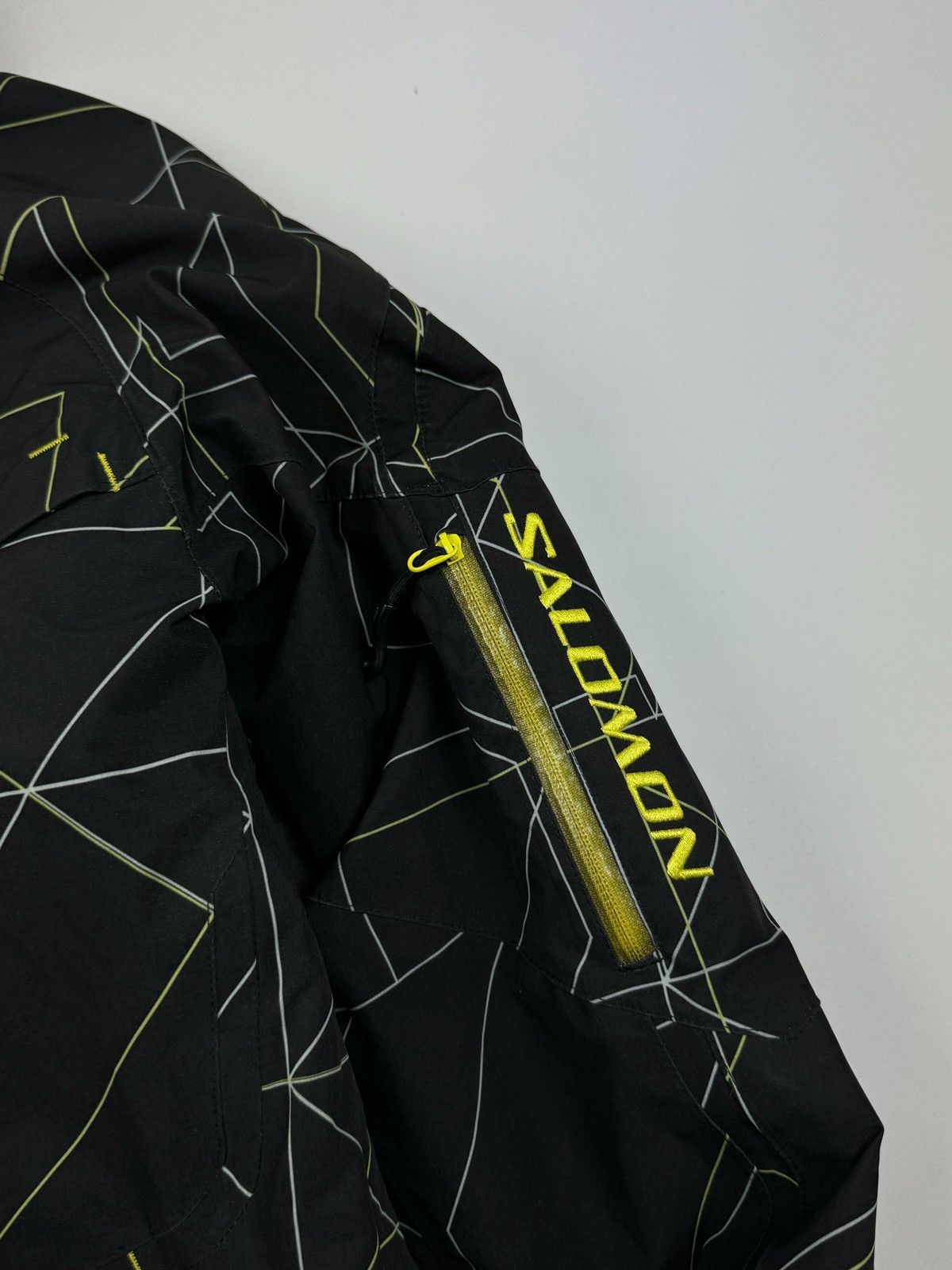 Salomon 2000ʼs Salomon Geometric Insulated Ski Jacket Size US M / EU 48-50 / 2 - 8 Thumbnail