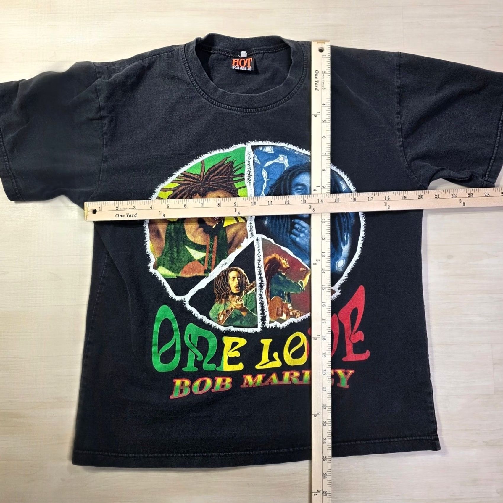 Vintage VINTAGE Bob Marley One Love Shirt Peace Sign Black Double Sided Hot Eagle M Adult Size US M / EU 48-50 / 2 - 6 Thumbnail