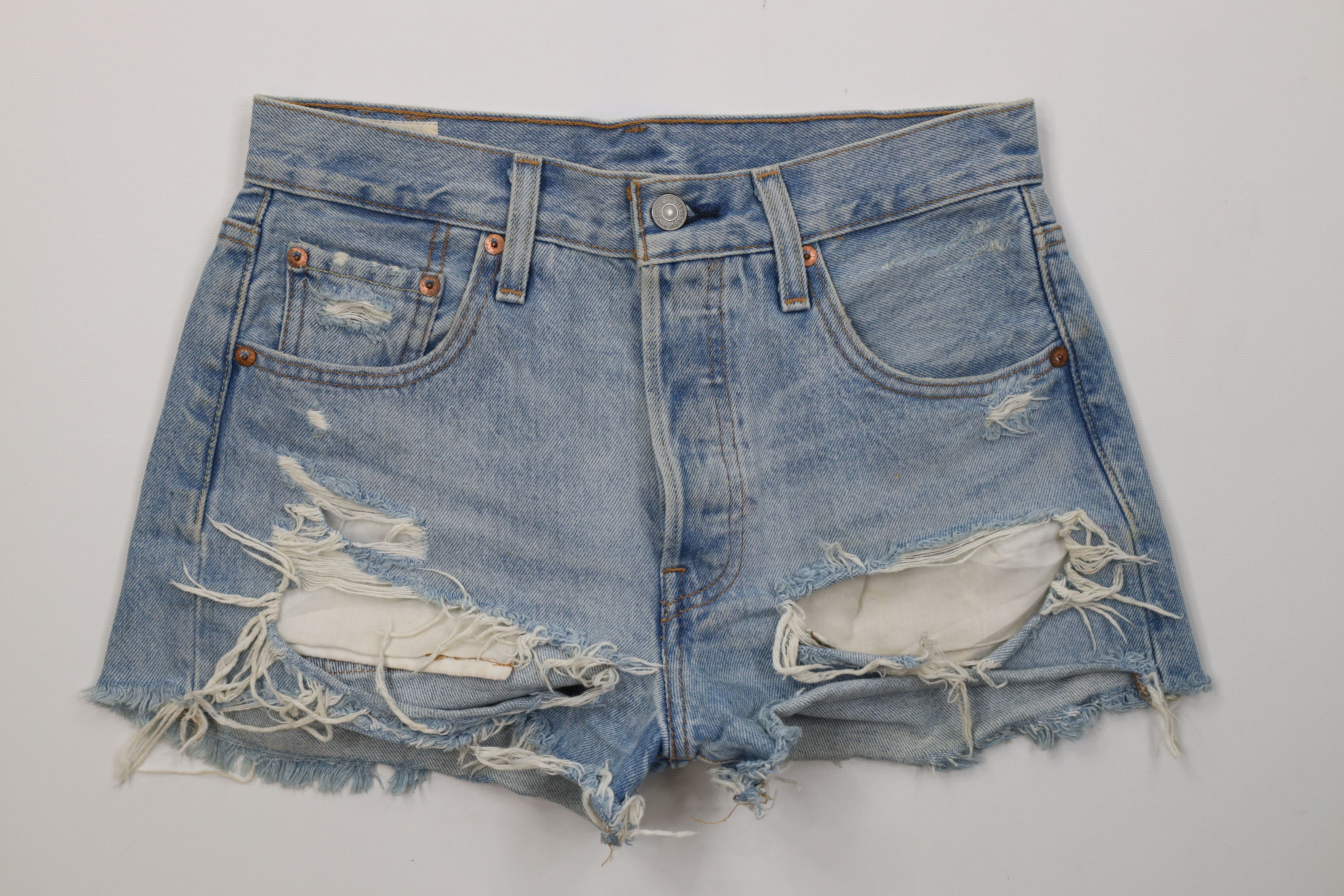 Levi's Vintage Y2K Levis 501xx Button Fly Original Denim Shorts Size 25" / US 0 / IT 36 - 1 Thumbnail