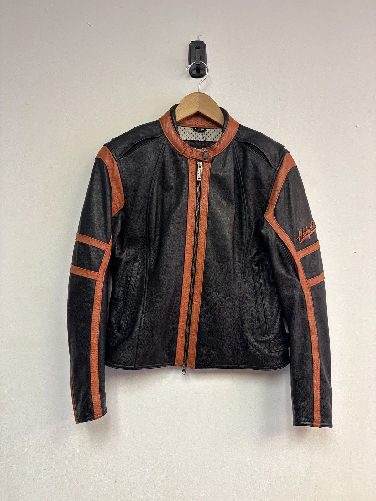 Harley Davidson Harley Davidson leather jacket Size M / US 6-8 / IT 42-44 - 1 Thumbnail