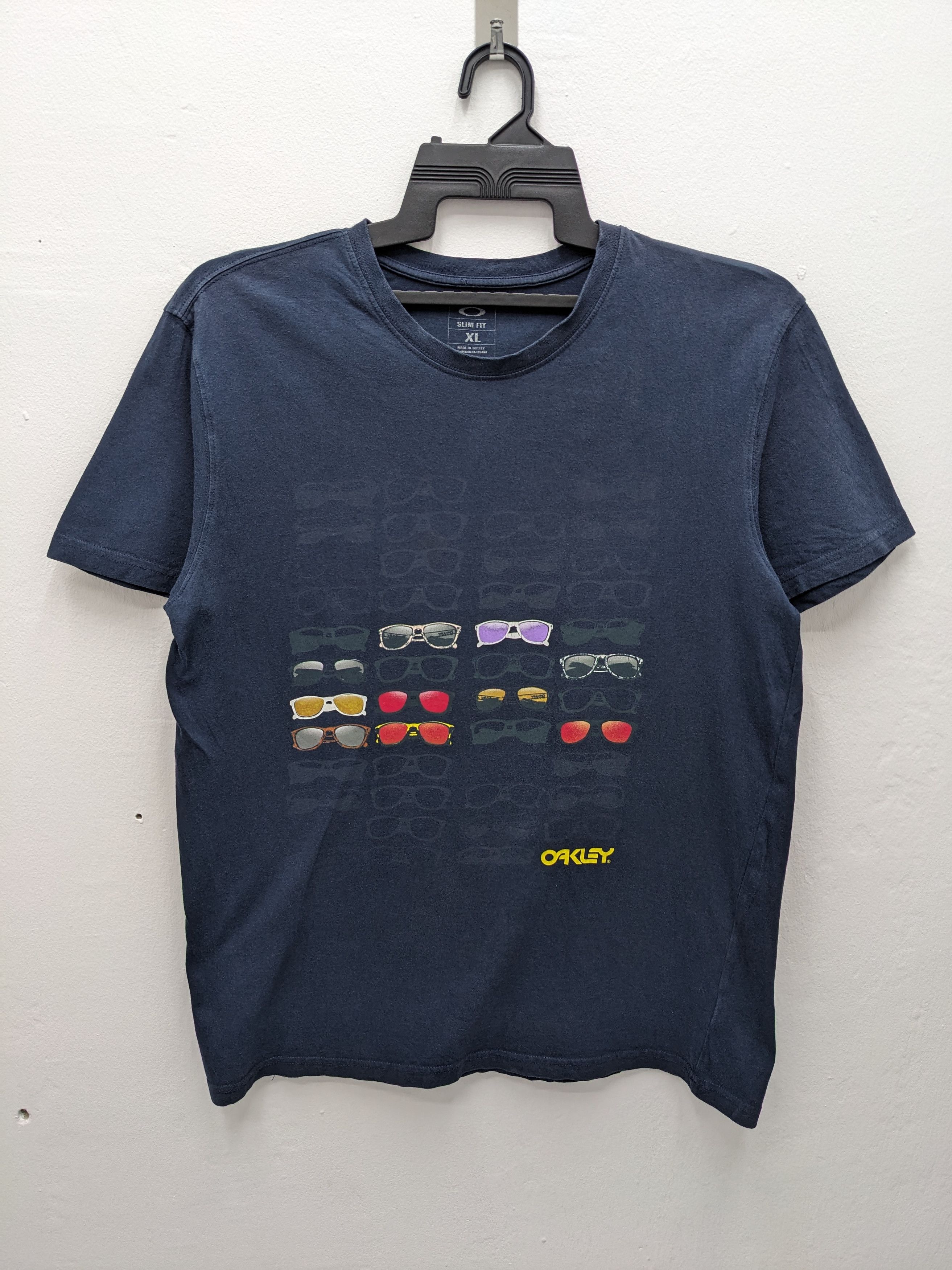 Oakley OAKLEY GLASSES GRAPHIC DESIGN TSHIRT Size US XL / EU 56 / 4 - 2 Thumbnail