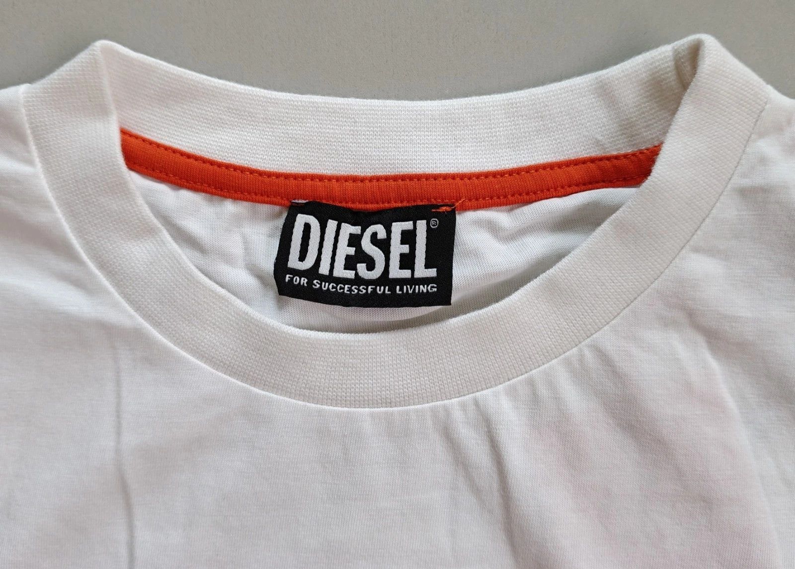Diesel DIESEL White T-Shirt With Logo Patch FTP 4106 Size US S / EU 44-46 / 1 - 4 Thumbnail