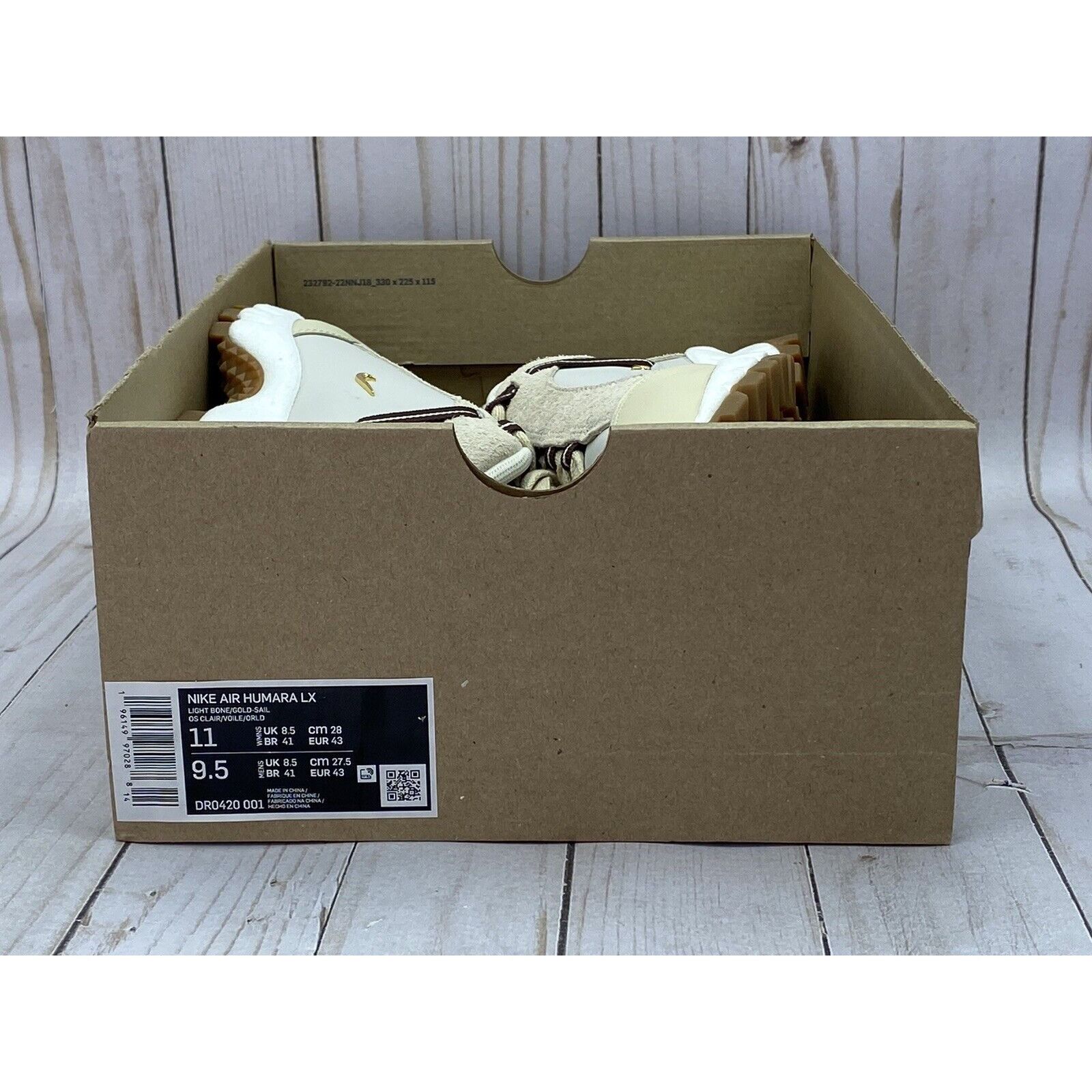 Nike Nike x Jacquemus Womens Air Humara LX Sail Size 11 DR0420 0 Size US 11 / IT 41 - 8 Thumbnail