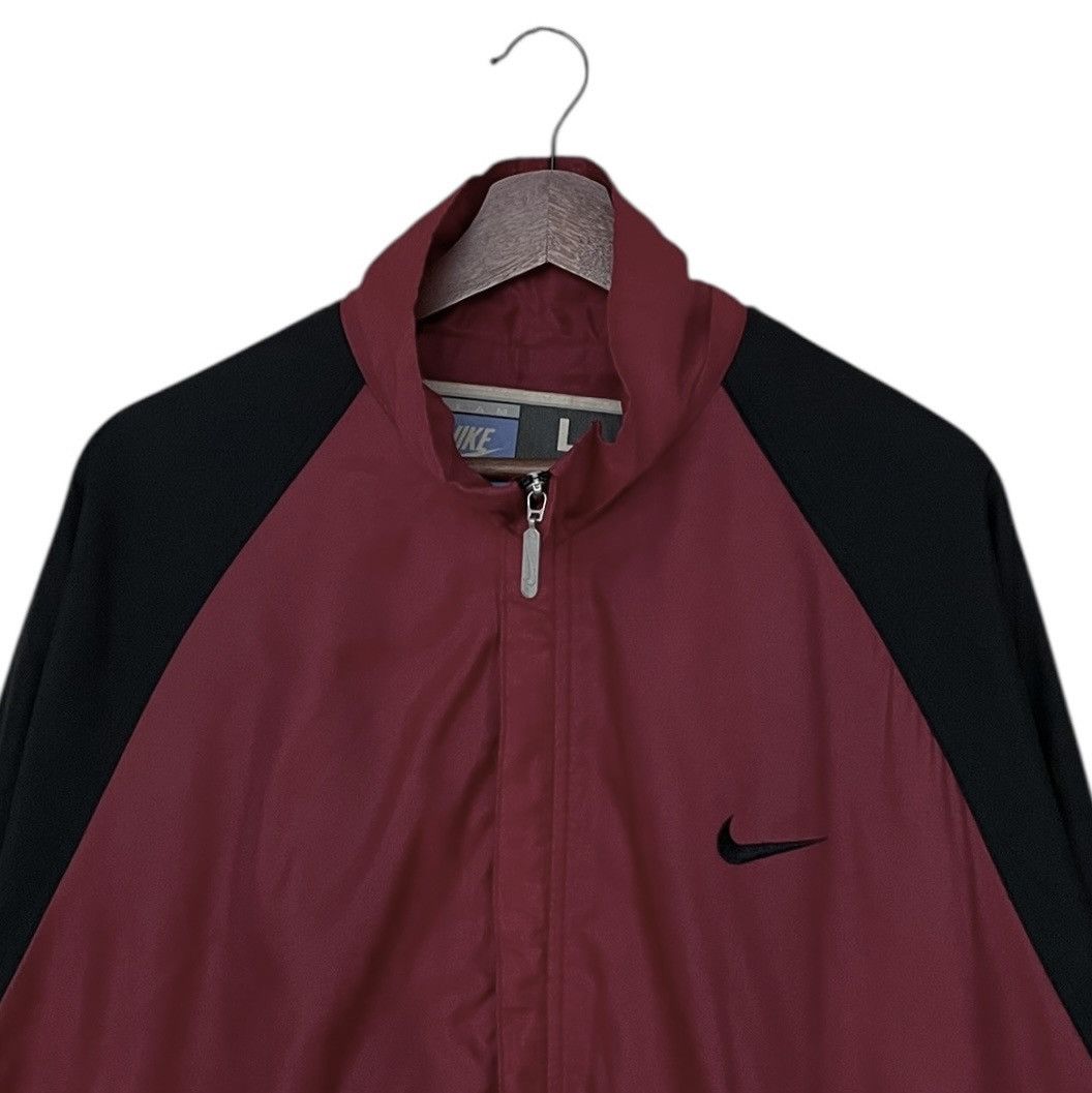 Nike × Vintage Vintage Brand Nike Windbreaker Nylon Jacket 1990s Size US L / EU 52-54 / 3 - 7 Thumbnail