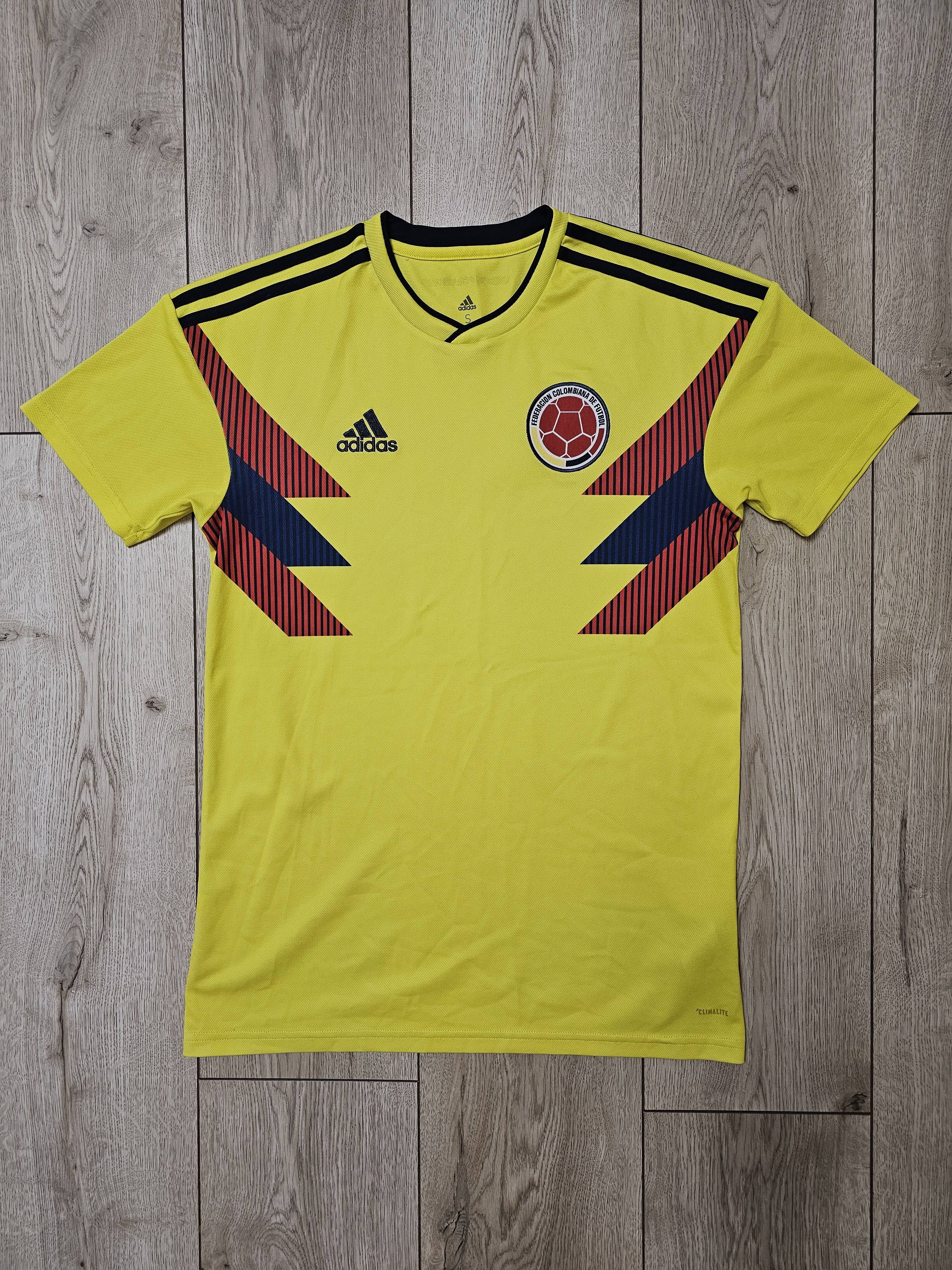 Colombia Soccer Jersey Shirt - Colombia Futbol 2018 Tee Colombia Soccer Jersey Shirt - Colombia Futbol 2018 Tee