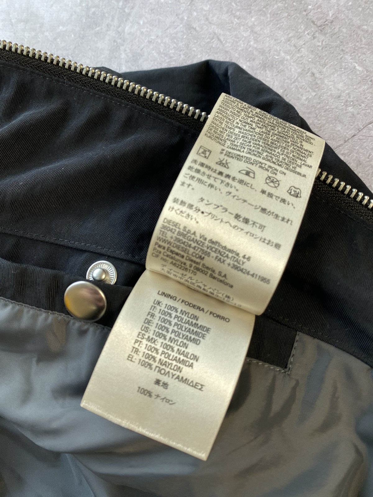 Diesel × Vintage Rare Y2K Diesel Bomber Light Black Jacket 100% Nylon Size US S / EU 44-46 / 1 - 14 Thumbnail