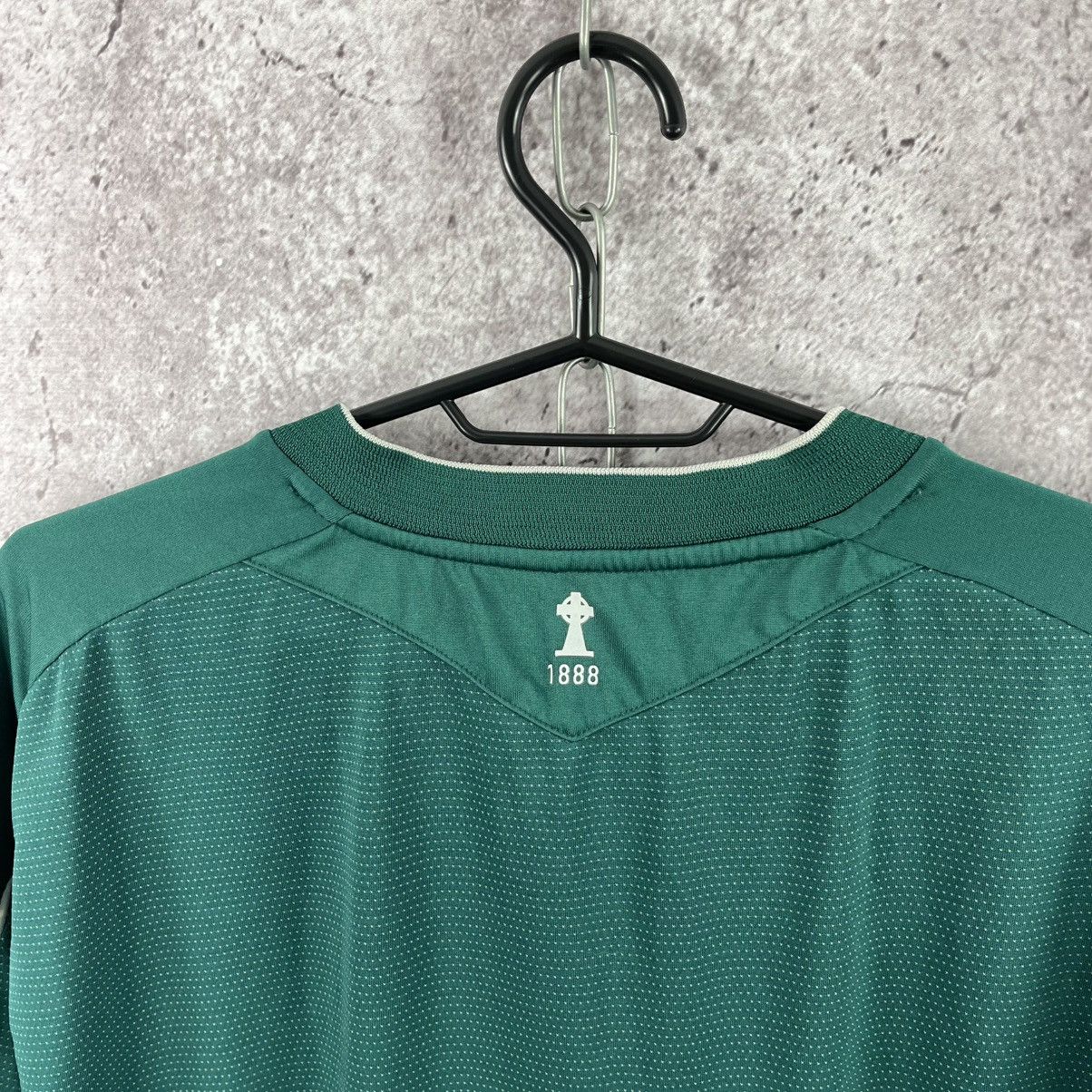Other Umbro Celtic 2004/2005 Away Soccer Jersey Size XL Size US XL / EU 56 / 4 - 10 Thumbnail