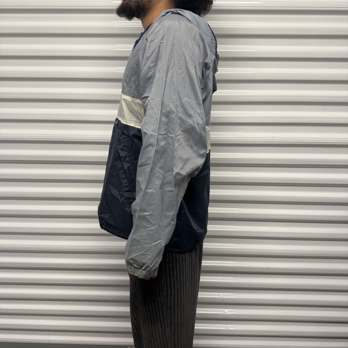 Gap Y2K/2000s Grunge Gap Grey And Navy Blue Striped Windbreaker Size US M / EU 48-50 / 2 - 2 Thumbnail
