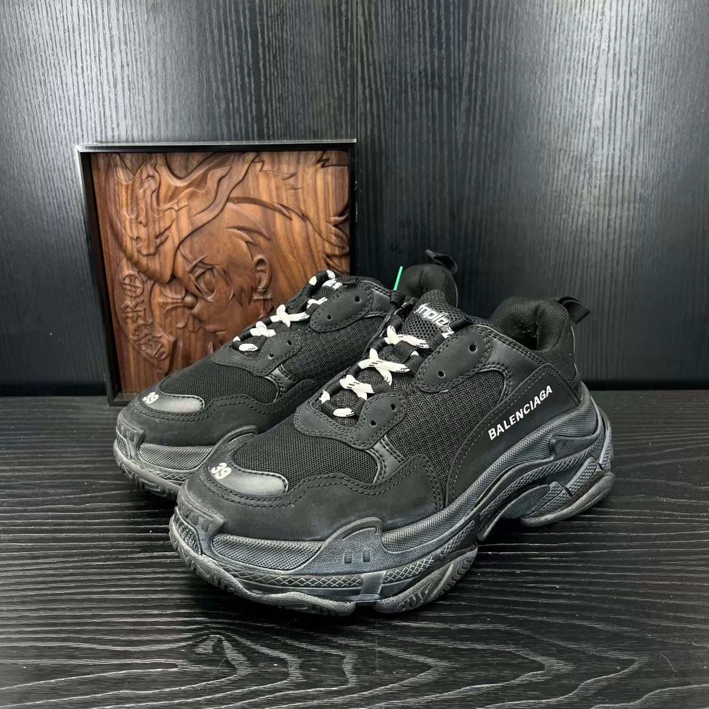 Balenciaga Balenciaga Triple S Black 39 Size US 6 / EU 39 - 1 Thumbnail