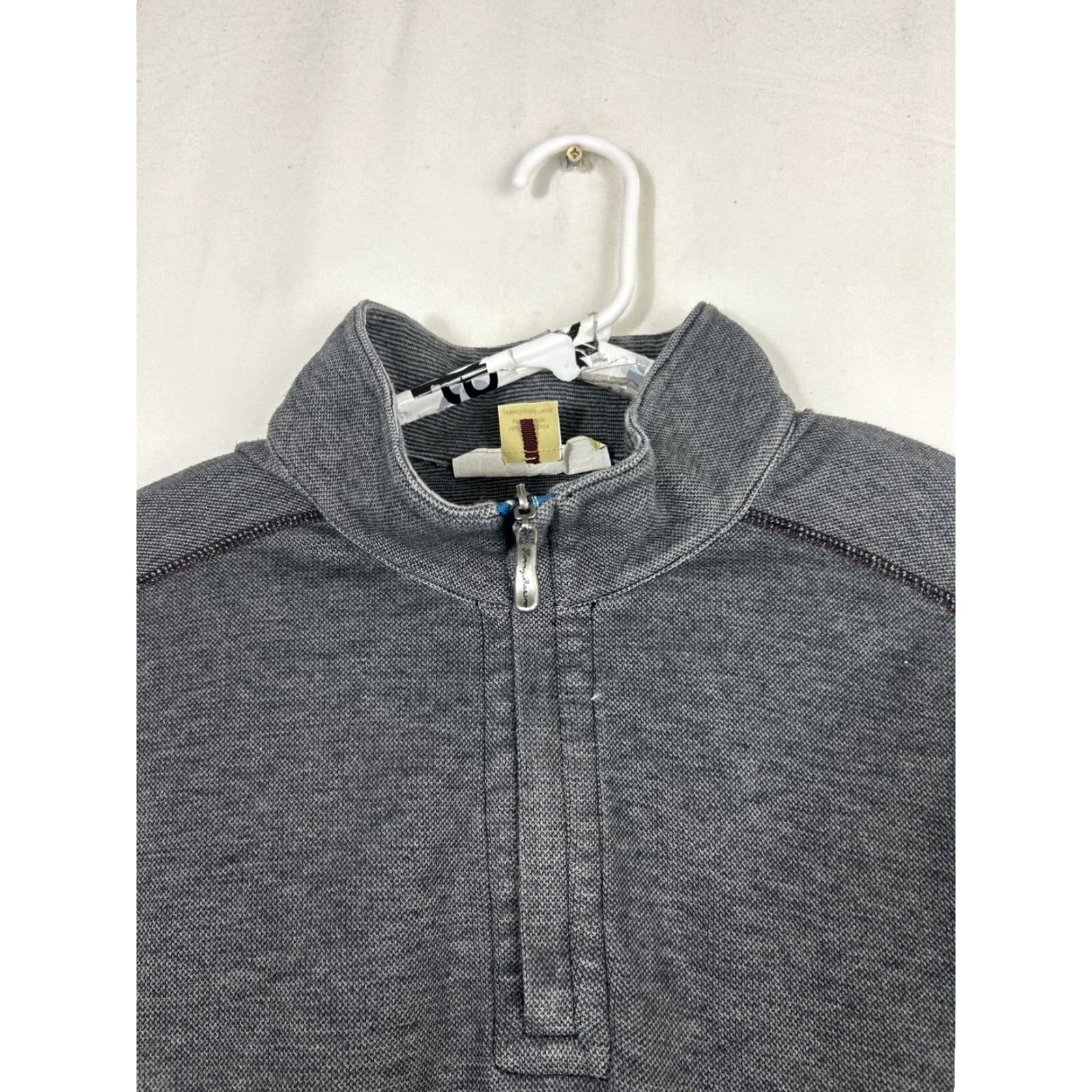 Tommy Bahama Tommy Bahama Mens XL Pullover Sweatshirt Gray Cotton Blend Sweater Collared Neckline Pullover 26” Chest 29” Length Size US XL / EU 56 / 4 - 3 Thumbnail