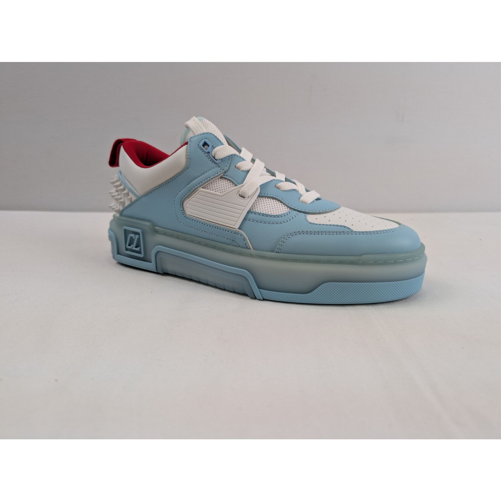 Christian Louboutin o1rshd1 Astroloubi low-top sneaker in light blue and white Size US 8 / EU 41 - 2 Thumbnail