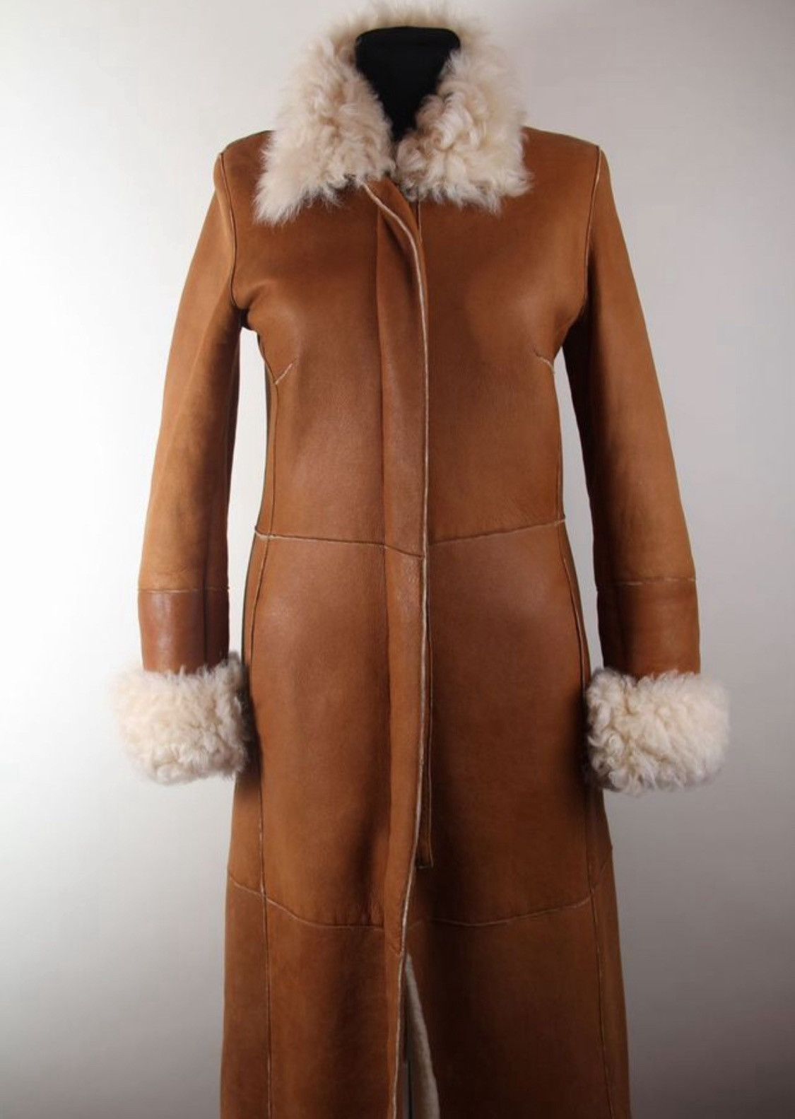 Burberry Burberry Brown Leather Sheepskin Shearling Coat Biker Jacket Size XS / US 0-2 / IT 36-38 - 1 Thumbnail