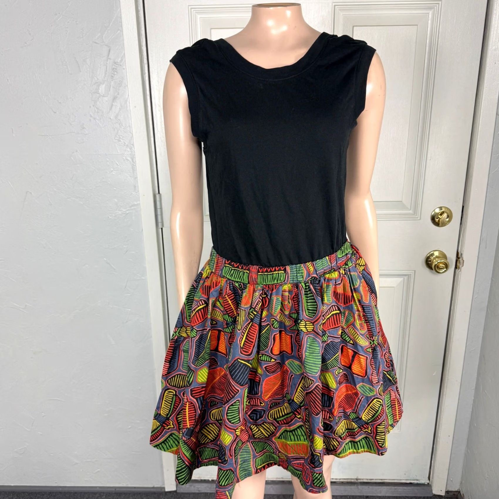 Vintage Kate Spade Saturday Women's Dress Short Cotton Floral Sleeveless Knit Fit & Flare S Black Size S / US 4 / IT 40 - 2 Thumbnail