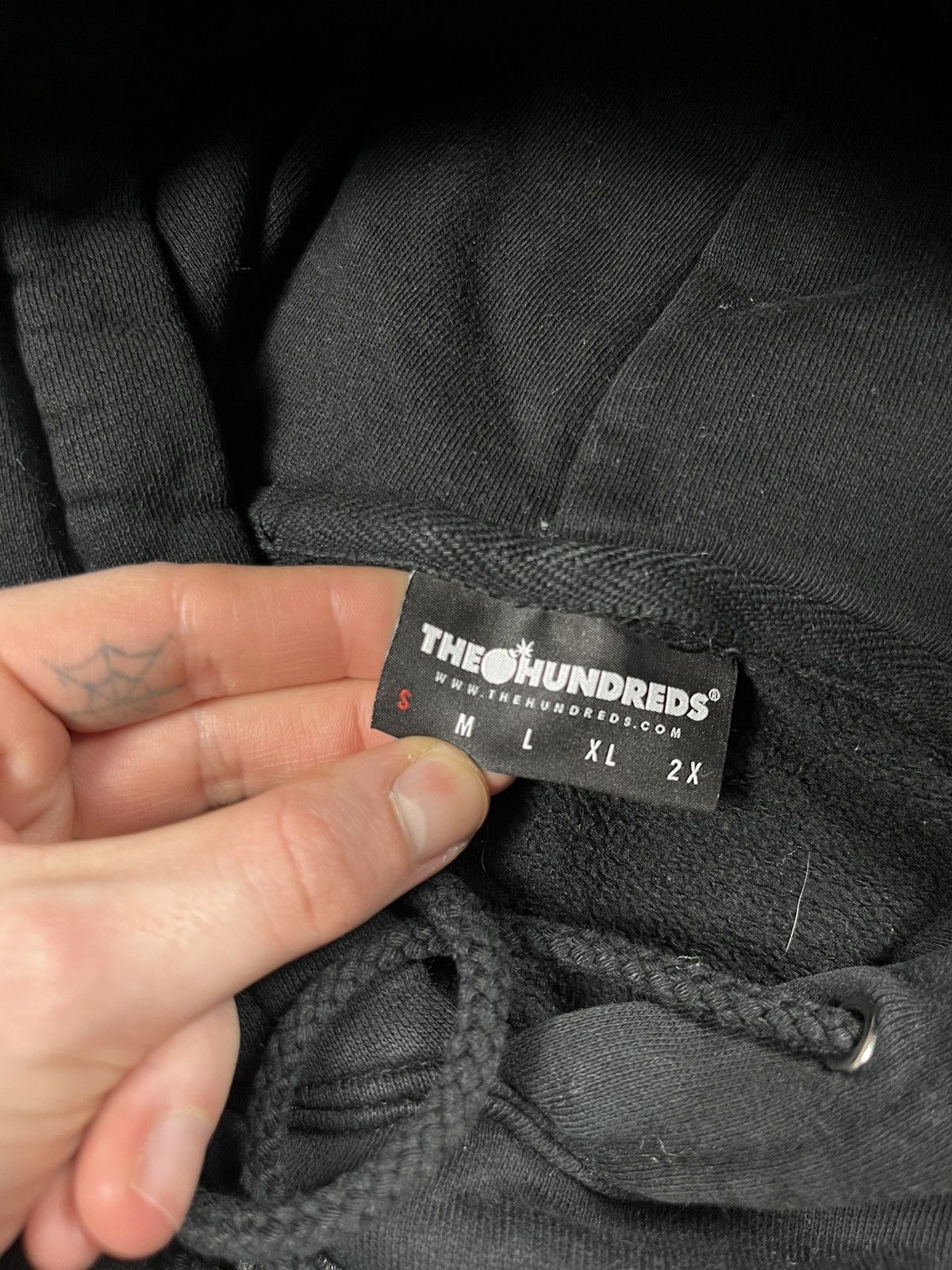 The Hundreds The hundreds spellout logo hoodie black on black Size US S / EU 44-46 / 1 - 4 Thumbnail