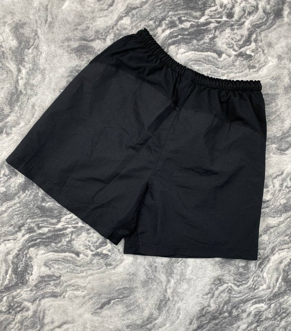 Nike Vintage Nike Manchester United Football Shorts Soccer Track Size US 30 / EU 46 - 2 Thumbnail
