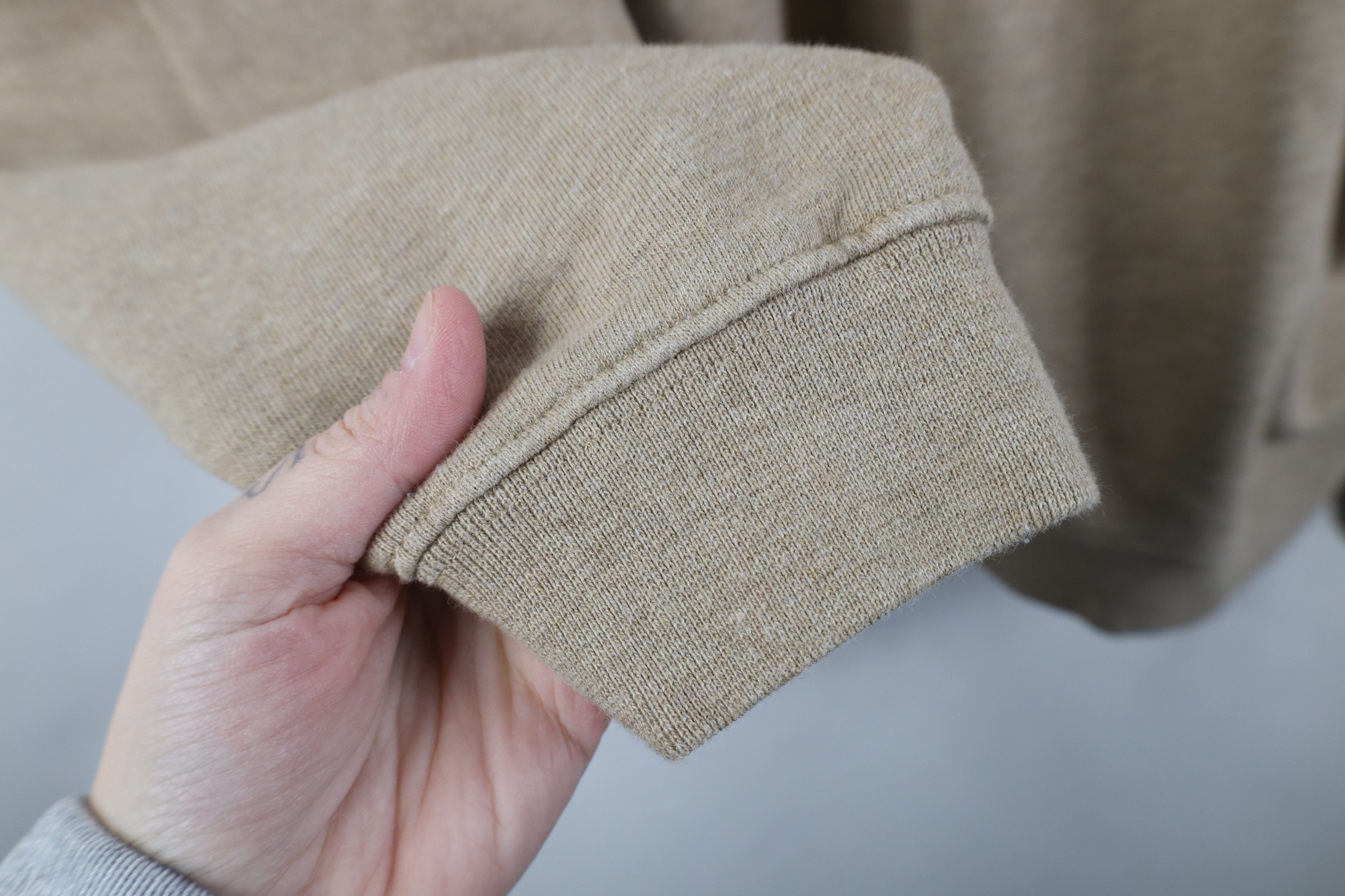 L.L. Bean Vintage 90s Y2K LL Bean Heavy Crewneck Sweatshirt Beige Tan Size US L / EU 52-54 / 3 - 8 Thumbnail