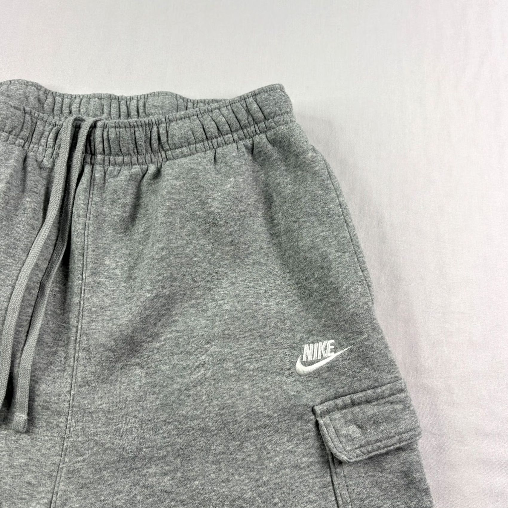 Nike Nike Jogger Sweatpants Mens Large Gray Club Fleece Cargo Stretch Lounge Casual Mens Size US 33 - 2 Thumbnail