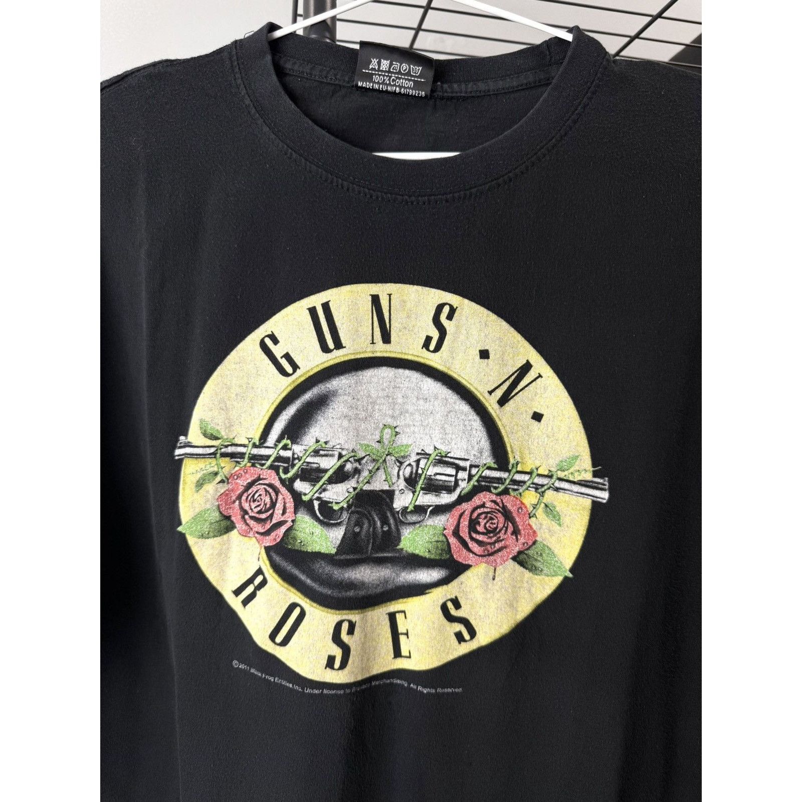 Guns N' Roses Vintage 2011 Guns N Roses Band Rock Tour T Shirt Size US XL / EU 56 / 4 - 2 Thumbnail