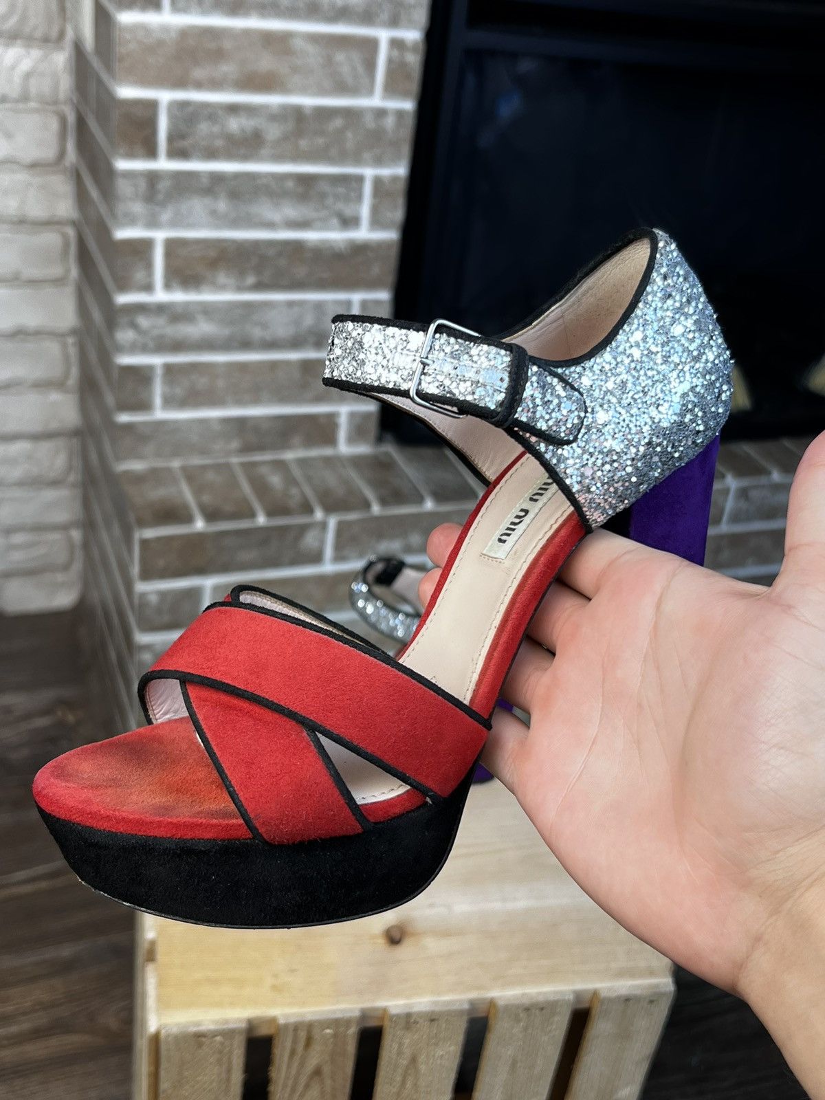 Miu Miu Miu Miu Red Silver Glitter Platform Sandals size is:8,5 Size US 8.5 / IT 38.5 - 3 Thumbnail