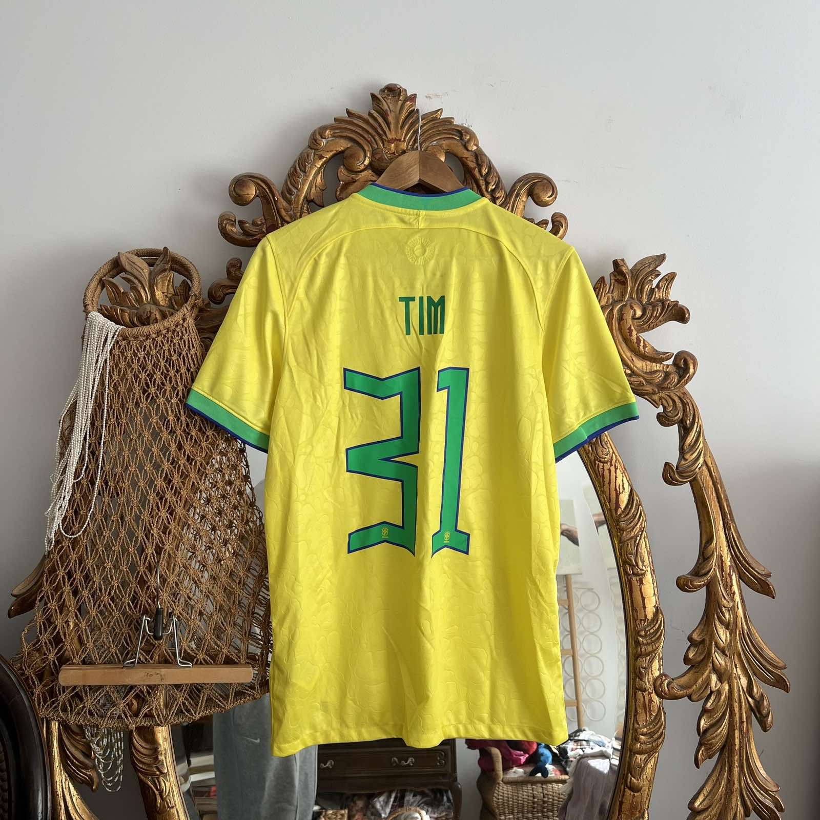 Nike Nike Brazil Soccer Kit Soccer jersey Home Yellow Sz S Size US S / EU 44-46 / 1 - 2 Thumbnail