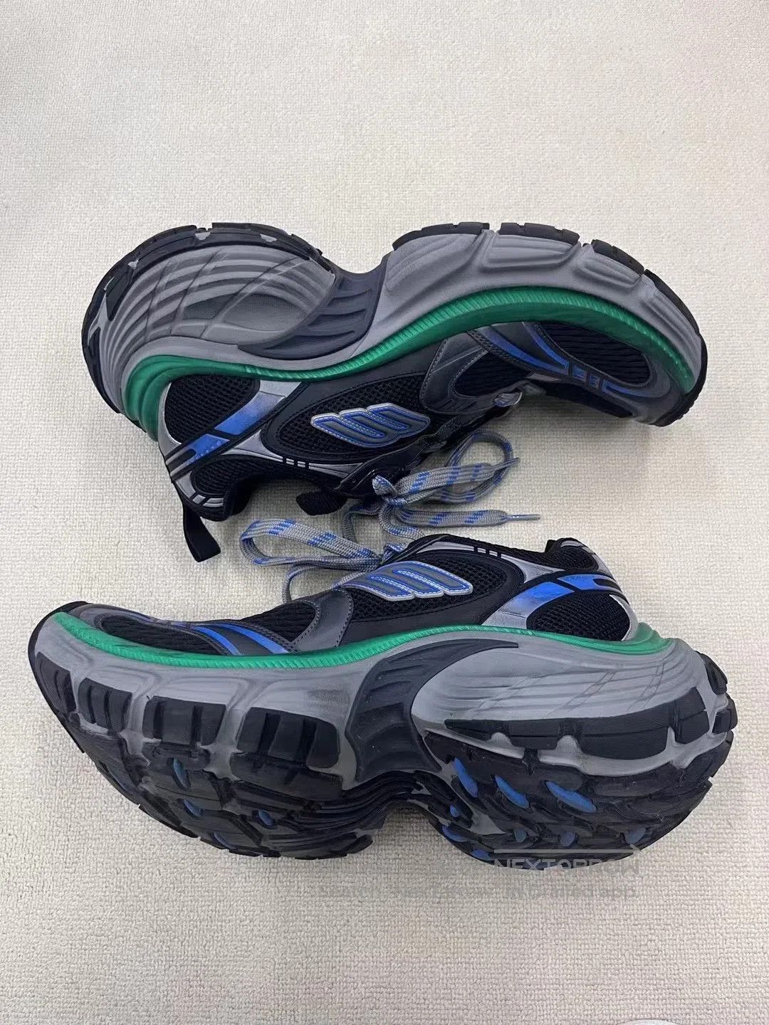 Balenciaga Balenciaga 10XL Shoes. Size US 10 / EU 43 - 4 Thumbnail