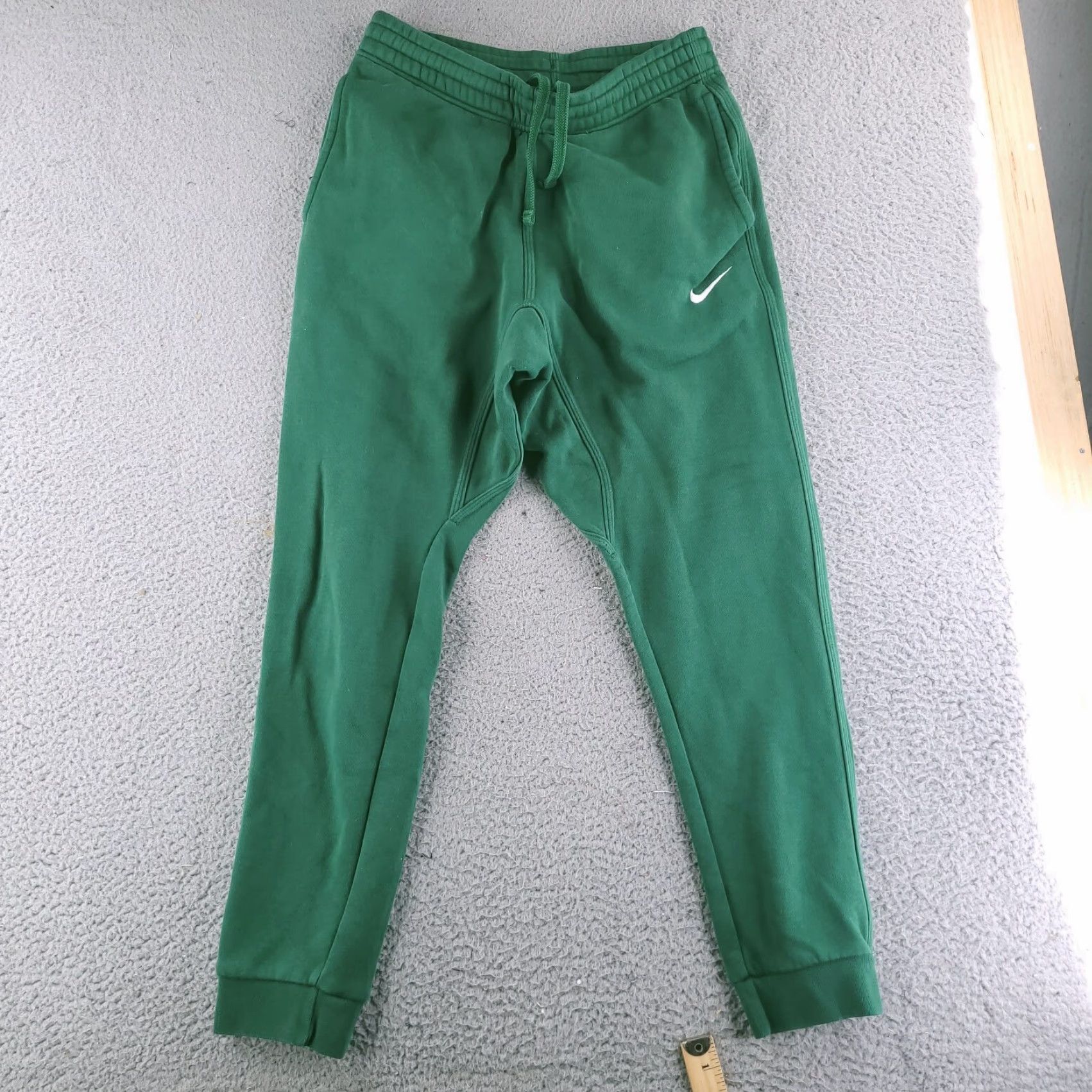 Nike Nike Sweatpants Mens M Green Jogger Fleece Athleisure Club Activewear Regular Pants Size US 31 - 2 Thumbnail