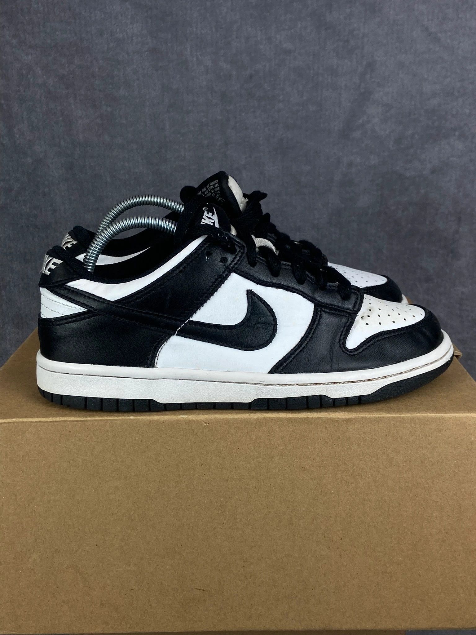 Nike Nike Dunk Low “Black White Panda” sneakers Size US 5 / EU 37 - 4 Thumbnail