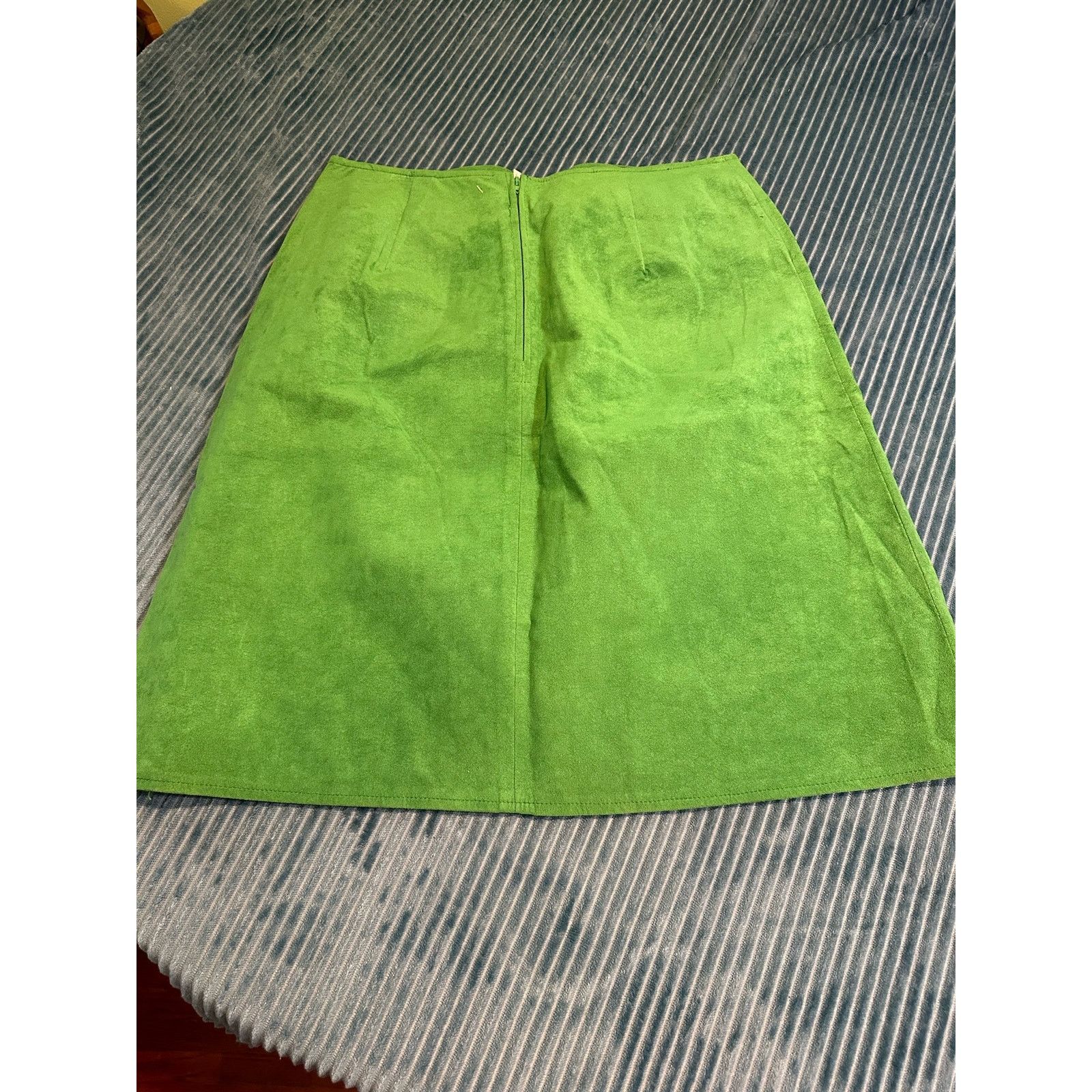 Other Vintage 1970s Ultrasuede A-Line Skirt in Vibrant Green Size 36" / US 14 / IT 50 - 2 Thumbnail