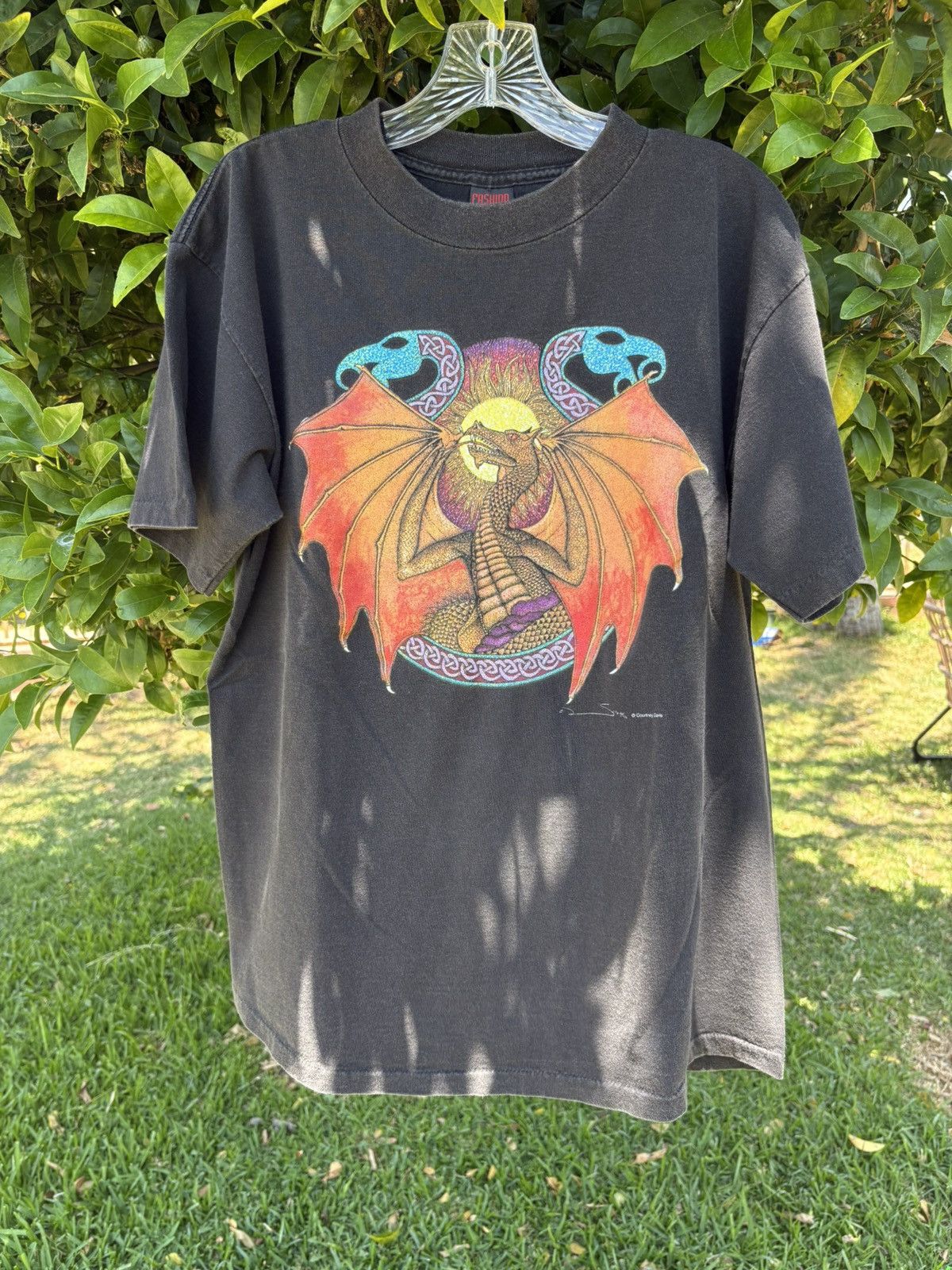 Vintage Y2K 90s Fashion Victim Courtney Davis Dragon Art