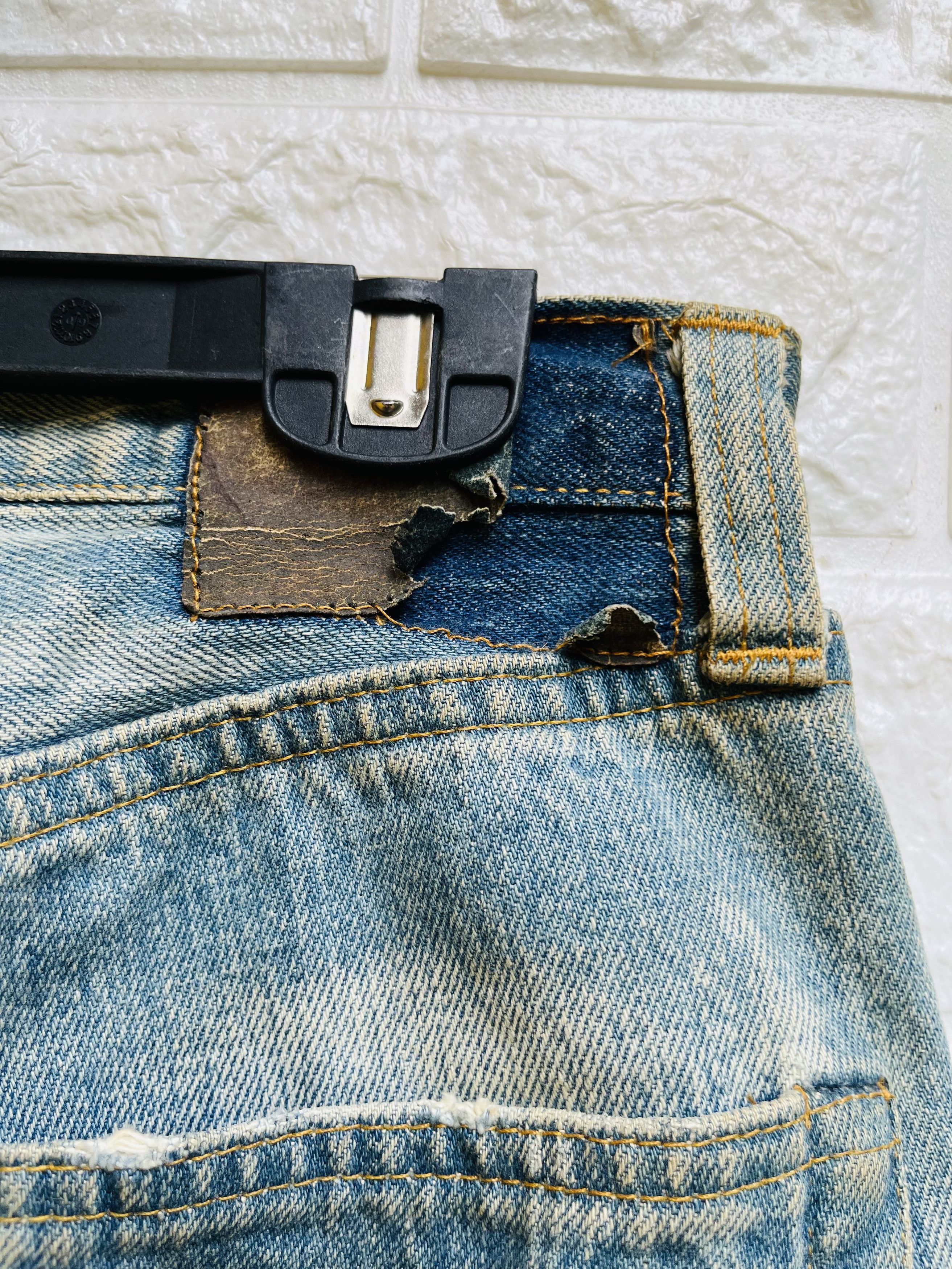 Levi's Vintage Clothing × Vintage Vintage Levis Distressed Designer Fashion Style Size US 28 / EU 44 - 9 Thumbnail
