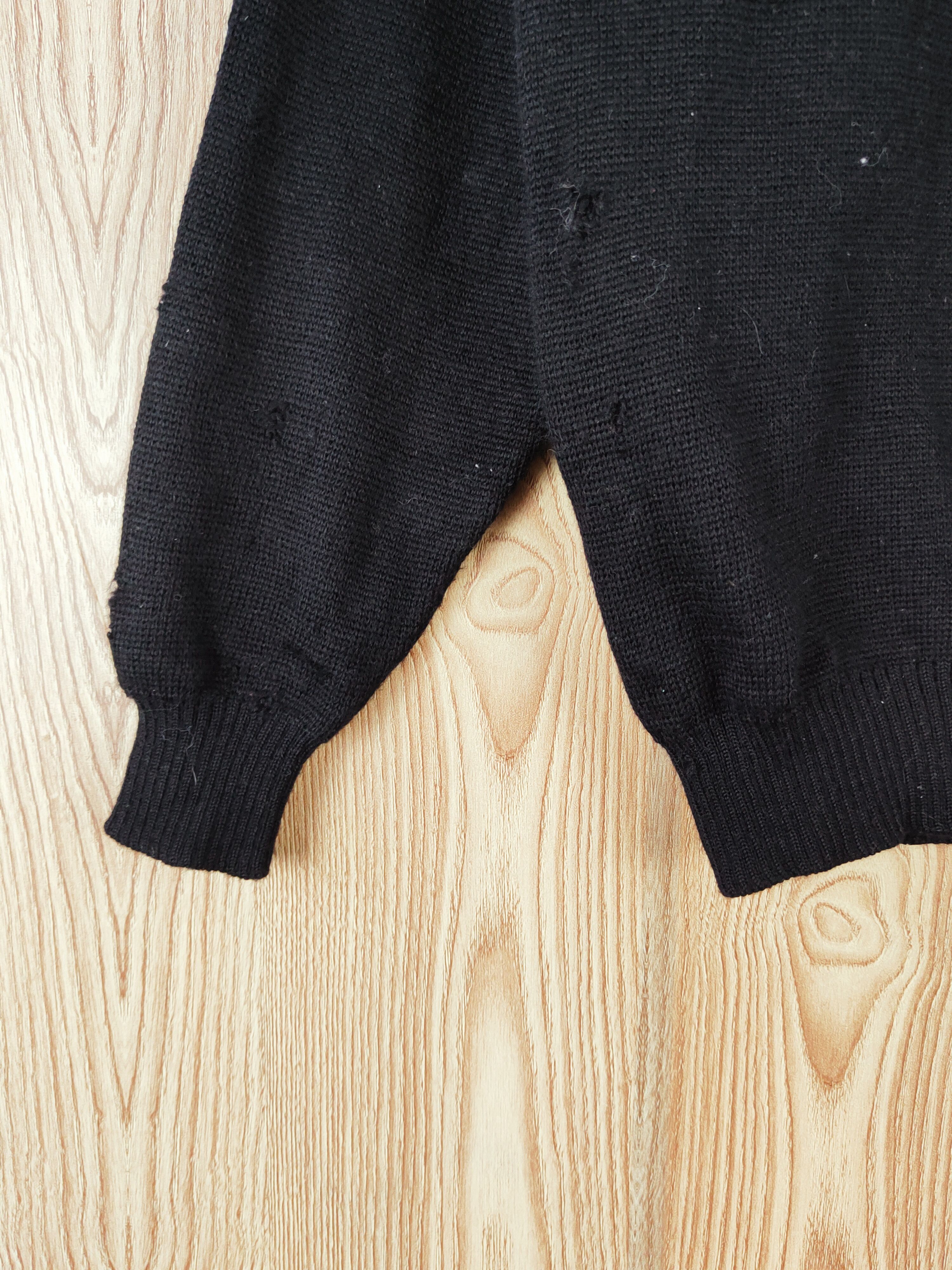 Vintage Liberty Bell vintage ripped Black Knitwear Sweatshirts #W472 Size US S / EU 44-46 / 1 - 10 Thumbnail