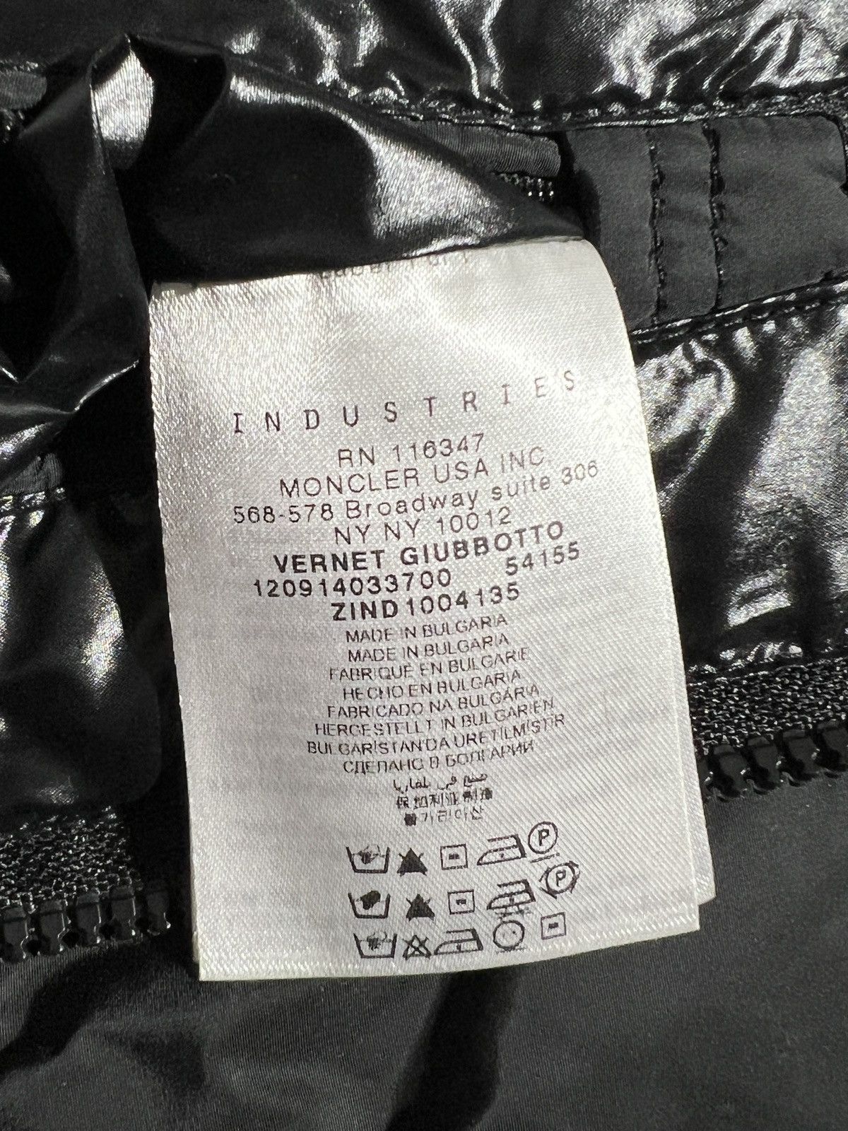 Moncler Moncler Size 2 Vernet Giubbotto Down Jacket Size US M / EU 48-50 / 2 - 19 Thumbnail