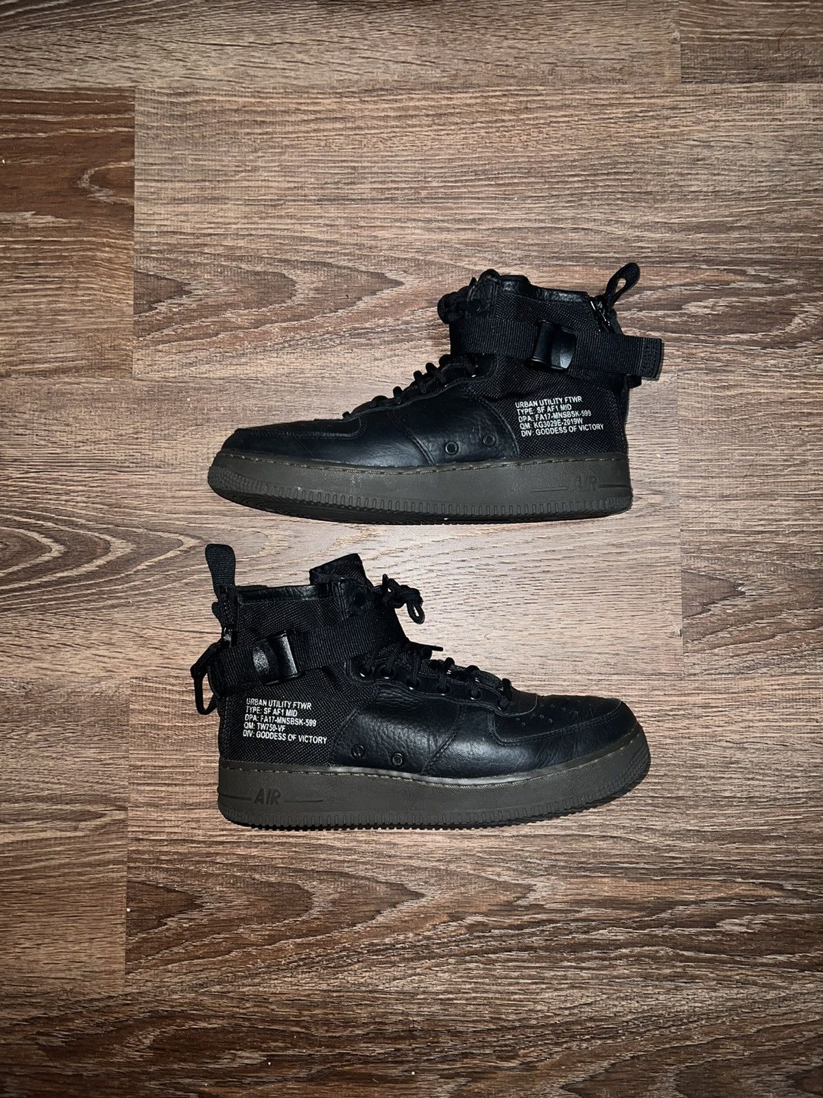 Nike SF Air Force 1 Mid Hazel Size US 9.5 / EU 42-43 - 1 Thumbnail