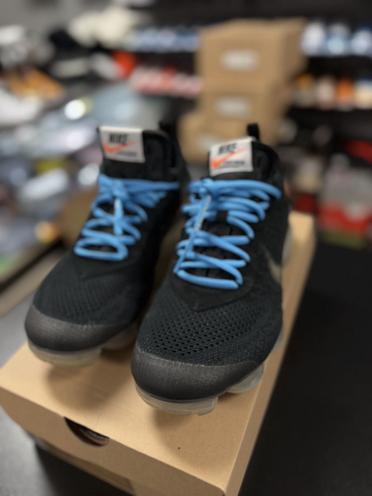 Off-White Nike Off White Vapormax Size 9.5 VNDS Size US 9.5 / EU 42-43 - 14 Thumbnail