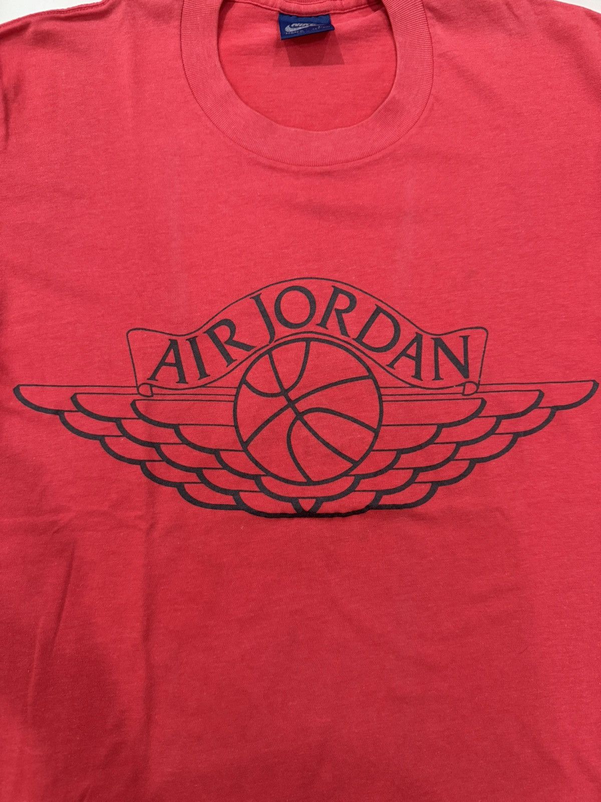 Nike vintage nike air jordan 80s tshirts Size US L / EU 52-54 / 3 - 3 Thumbnail