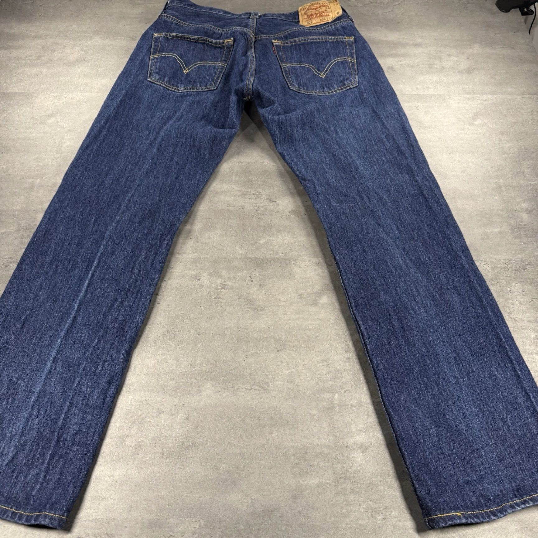 Levi's VINTAGE Levi's Jeans Men 34x32 501 XX Blue Denim Dark Western Cowboy Distressed Regular 34 in Mens Jeans 90s Size US 34 / EU 50 - 4 Thumbnail