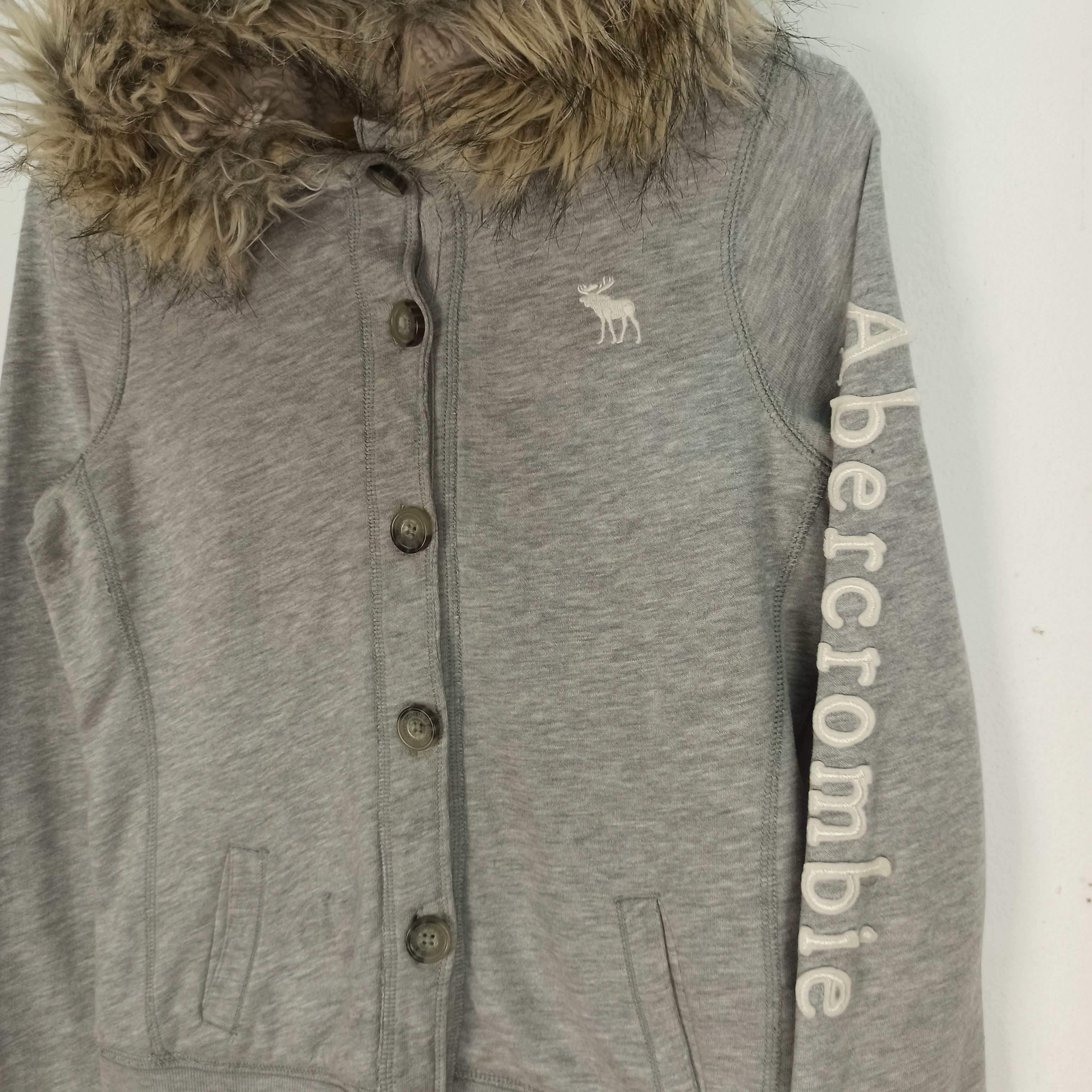 If Six Was Nine Abercrombie & Fitch Mink Fur Hoodie Size M / US 6-8 / IT 42-44 - 3 Thumbnail