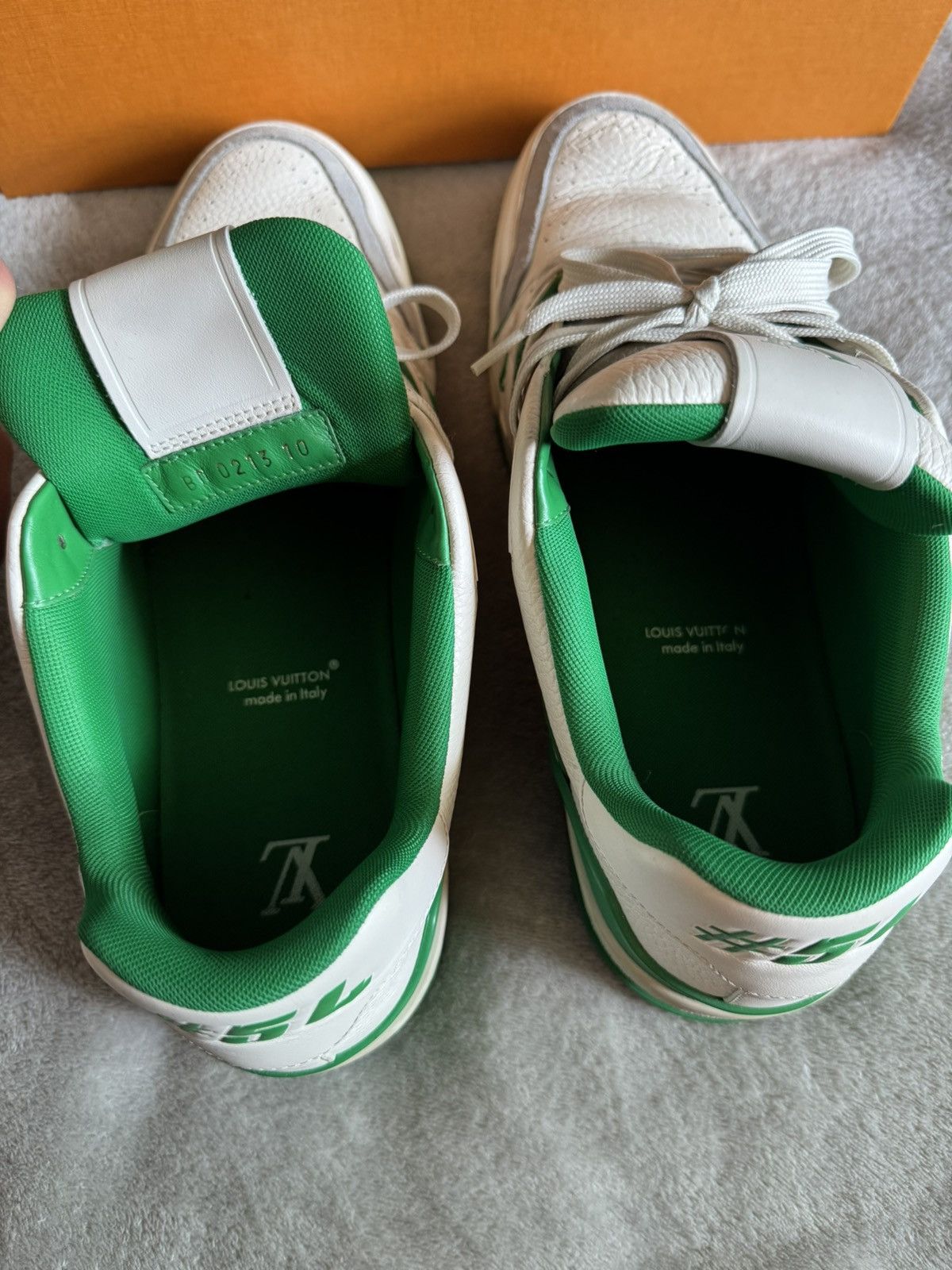 Louis Vuitton White/Green Signature Virgil Trainer Size US 11 / EU 44 - 3 Thumbnail