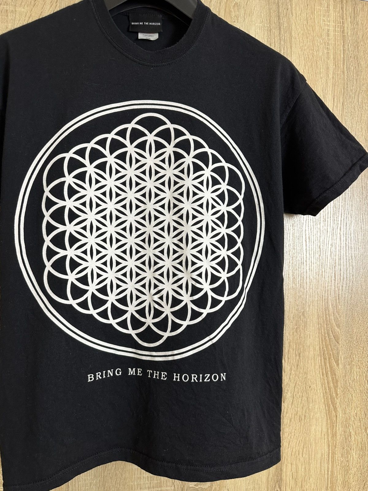 Band Tees 🔥 Vintage 00s Bring Me The Horizon BMTH Tee y2k Sempiternal Size US L / EU 52-54 / 3 - 2 Thumbnail