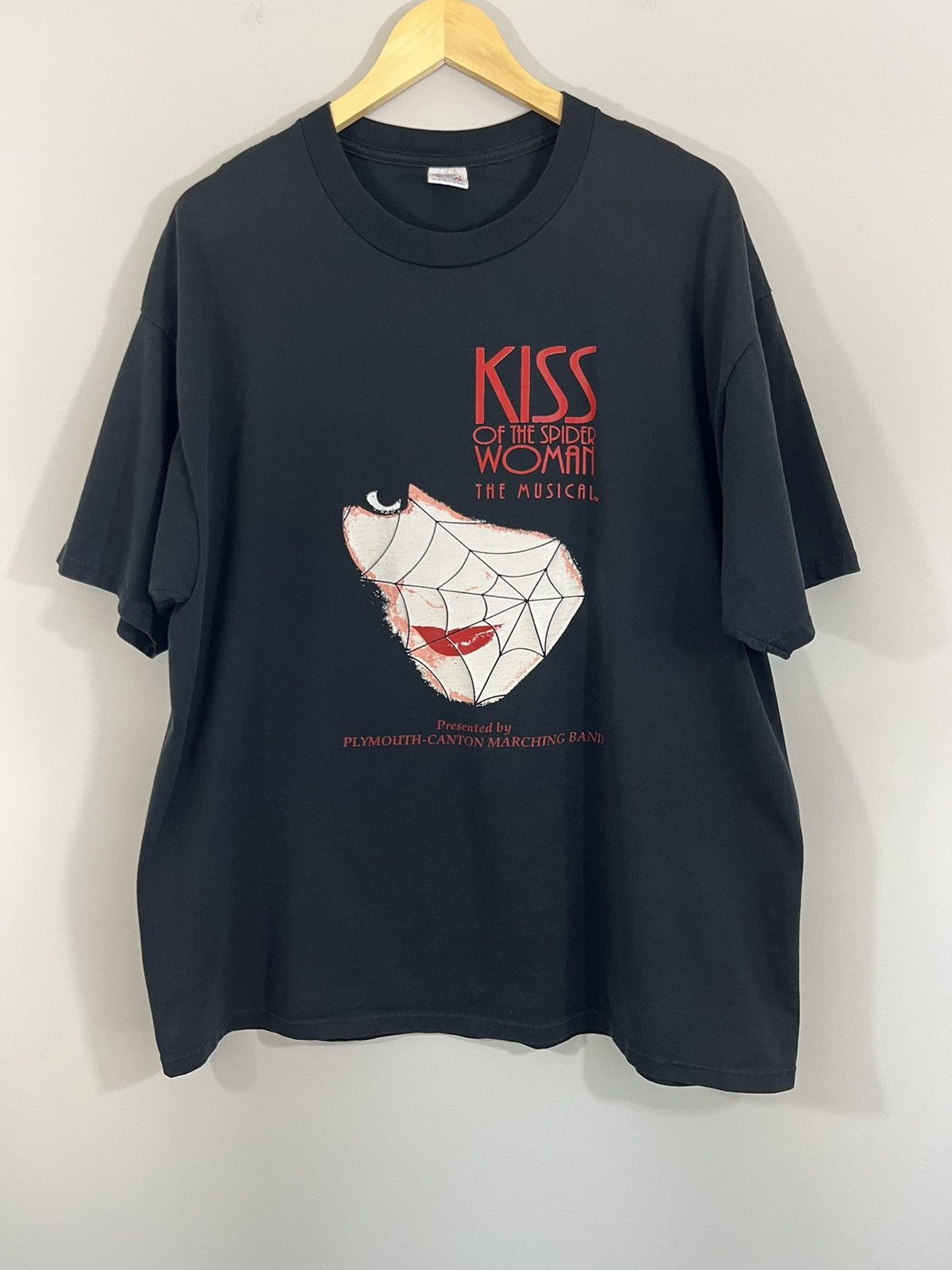 Kiss Of The Spider Woman Boxy Faded Tee