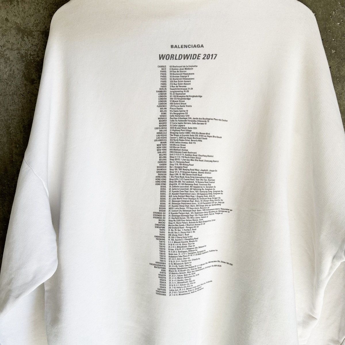 Balenciaga 1/1 2017 Balenciaga x Colette Paris Pop-Up Collage Hoodie Size US XL / EU 56 / 4 - 11 Thumbnail