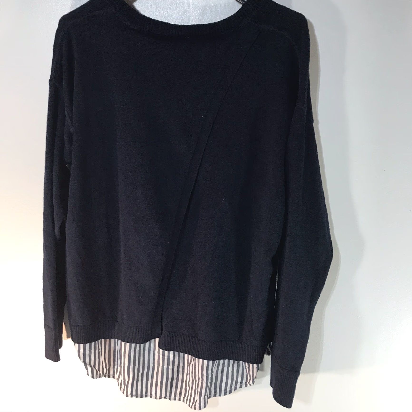 J. Jill J. Jill Navy Blue Knit Sweater Pullover Womens Size M Long Sleeve V-Neck Casual Workwear Size M / US 6-8 / IT 42-44 - 2 Thumbnail