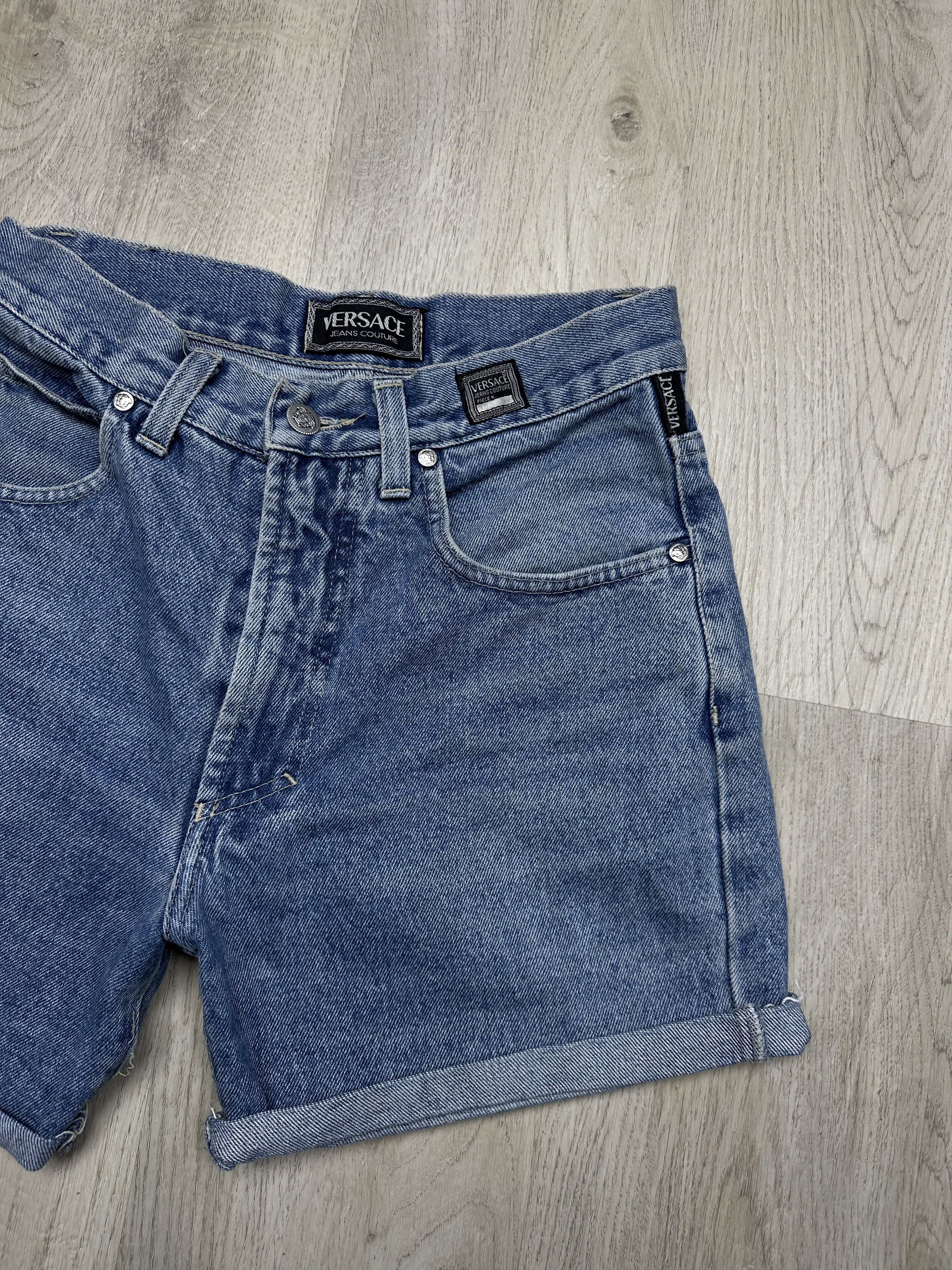 Versace Versace 90s Vintage Denim Shorts Cropped Pants Size 30" / US 8 / IT 44 - 5 Thumbnail