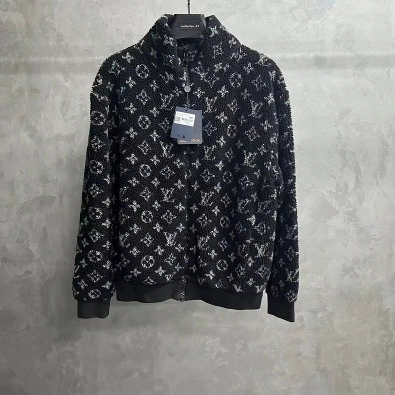Louis Vuitton Louis Vuitton Black full-print jacquard polar fleece jacke Size US M / EU 48-50 / 2 - 1 Thumbnail