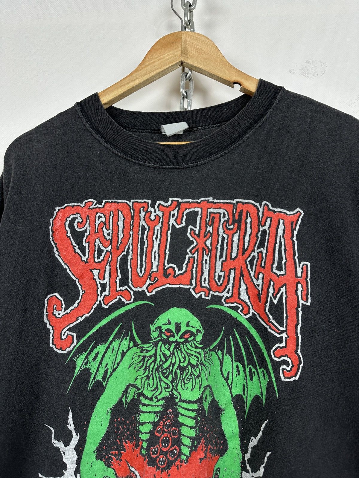 Band Tees 1992 Vintage Sepultura Third World Posse Tour T-Shirt Size US XL / EU 56 / 4 - 6 Thumbnail
