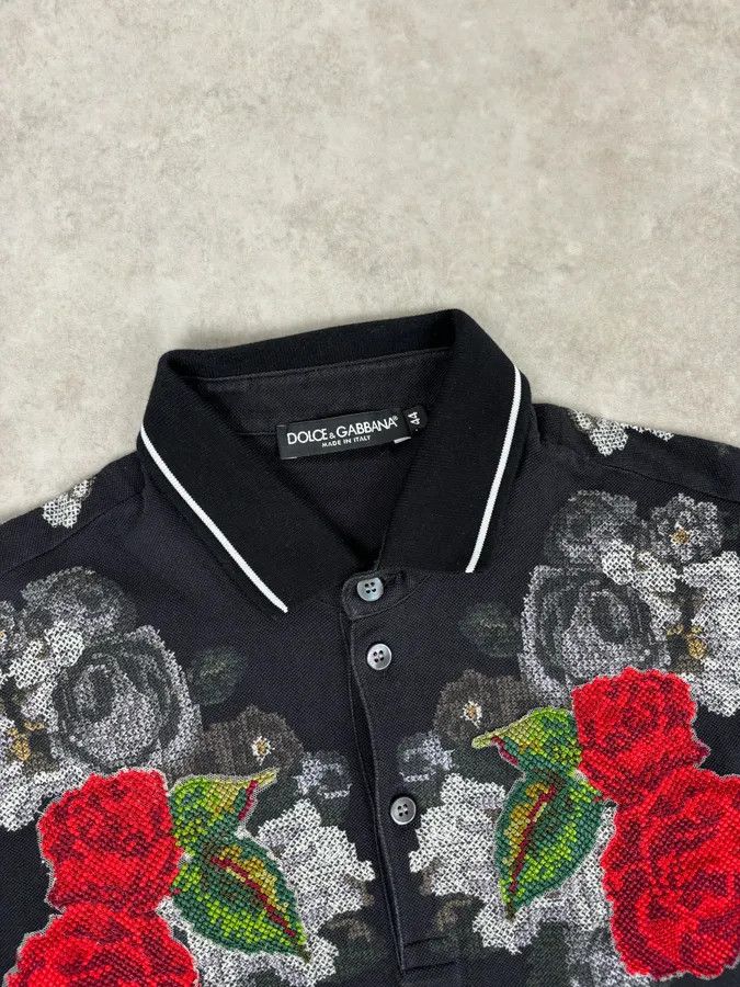 Dolce & Gabbana 2010s Dolce & Gabbana Black Polo Cotton Floral Embroidered Size US S / EU 44-46 / 1 - 4 Thumbnail