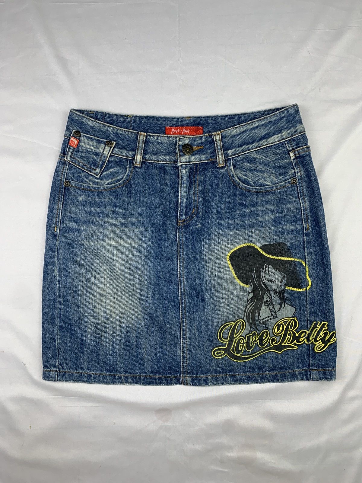 Cartoon Network y2k Betty Boop Cartoon Blue Jeans Cute Graphic Mini Skirt Size 31" - 1 Thumbnail