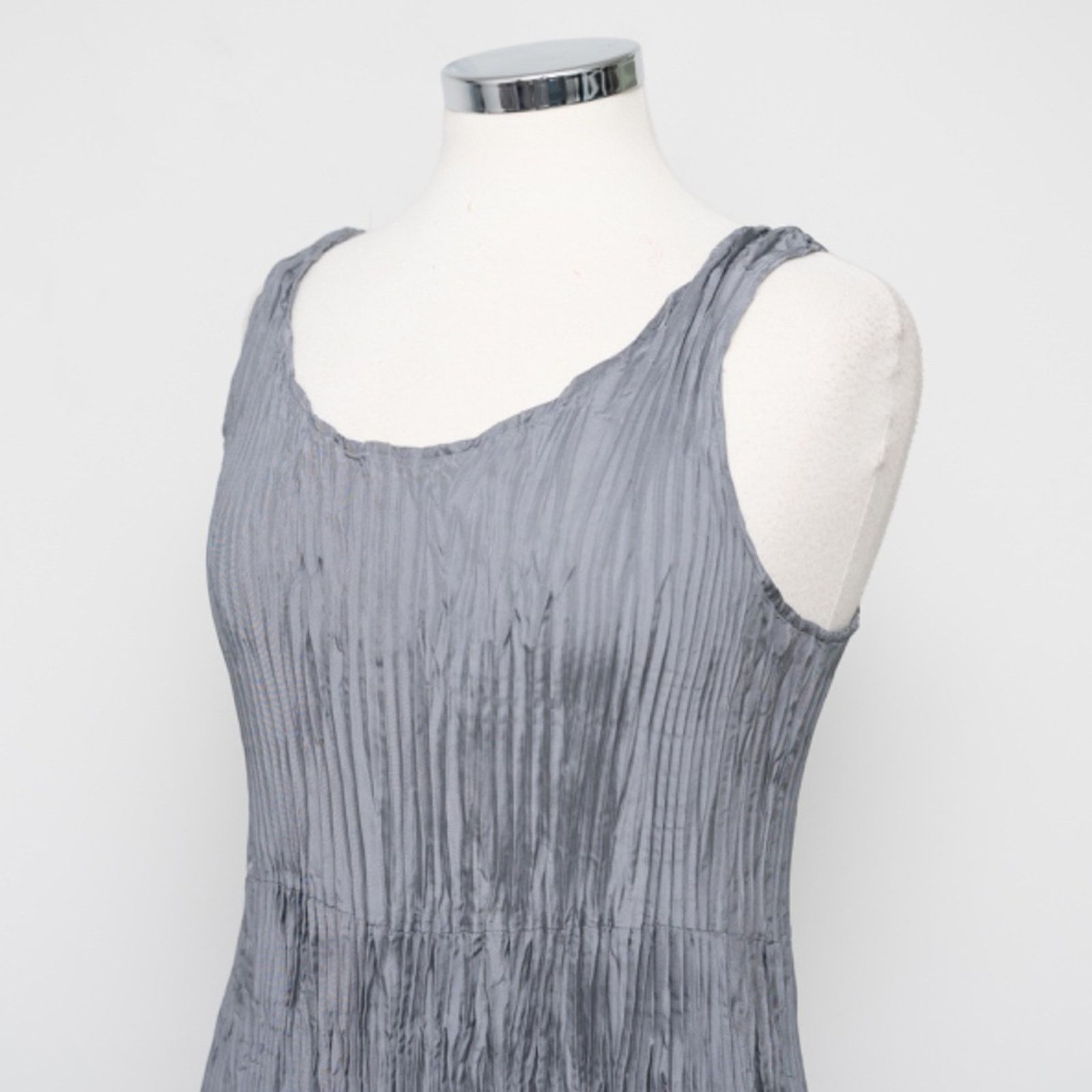Eileen Fisher Eileen Fisher. Cushed Silk Midi Dress. Size L / US 10 / IT 46 - 8 Thumbnail